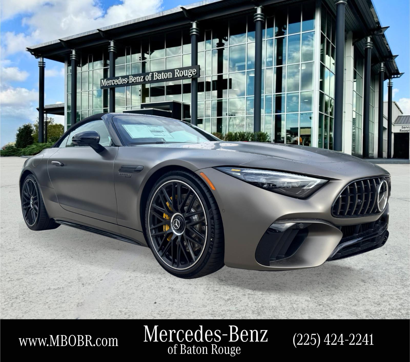 Gray (MANUFAKTUR Monza Grey Magno) 2026 Mercedes-Benz SL-Class AMG SL 63 4MATIC Convertible All-Wheel Drive Automatic