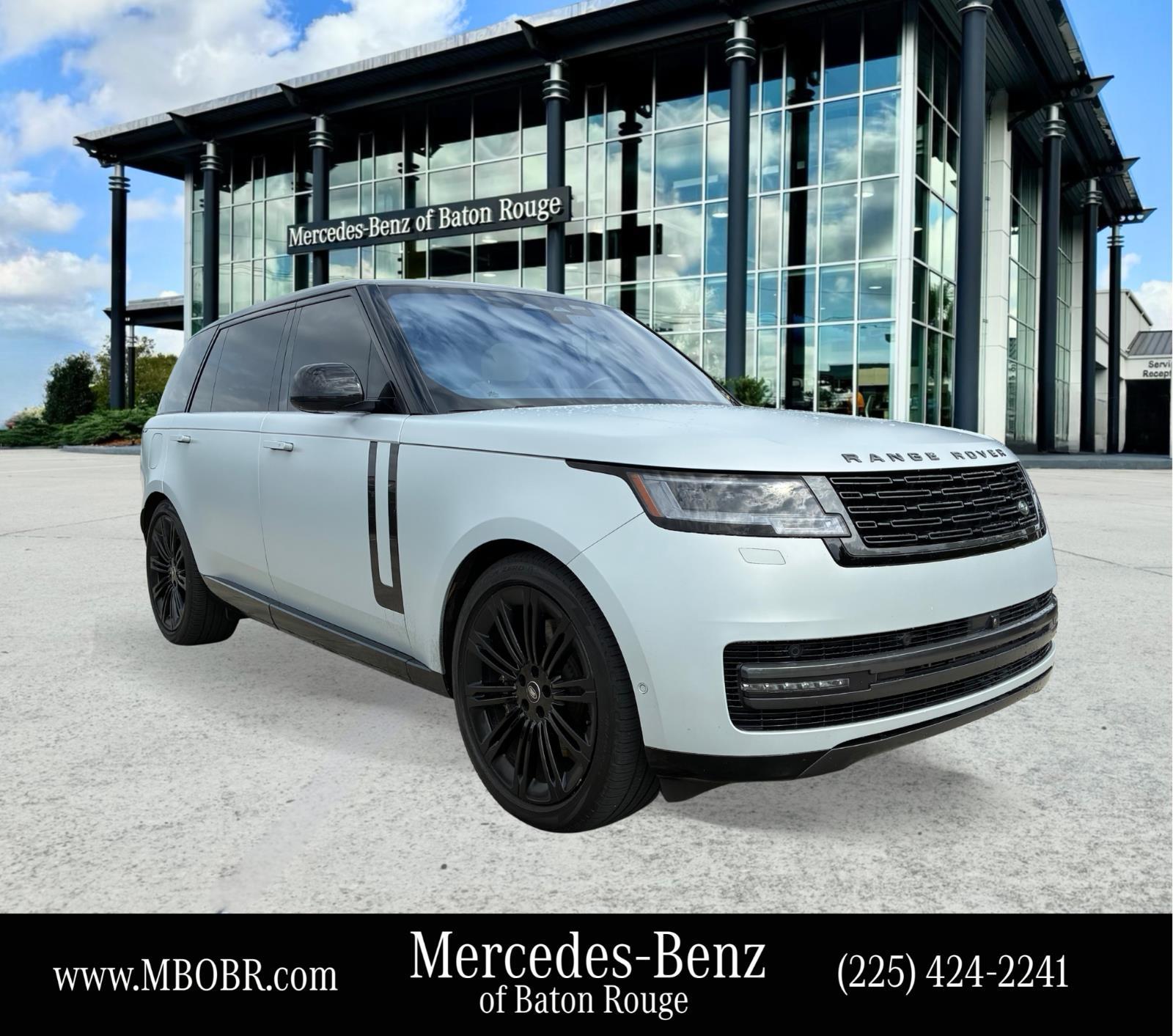 Ethereal Frost Silver SV Bespoke Ultra Metallic Sa 2023 Land Rover Range Rover SUV / Crossover All-Wheel Drive Automatic