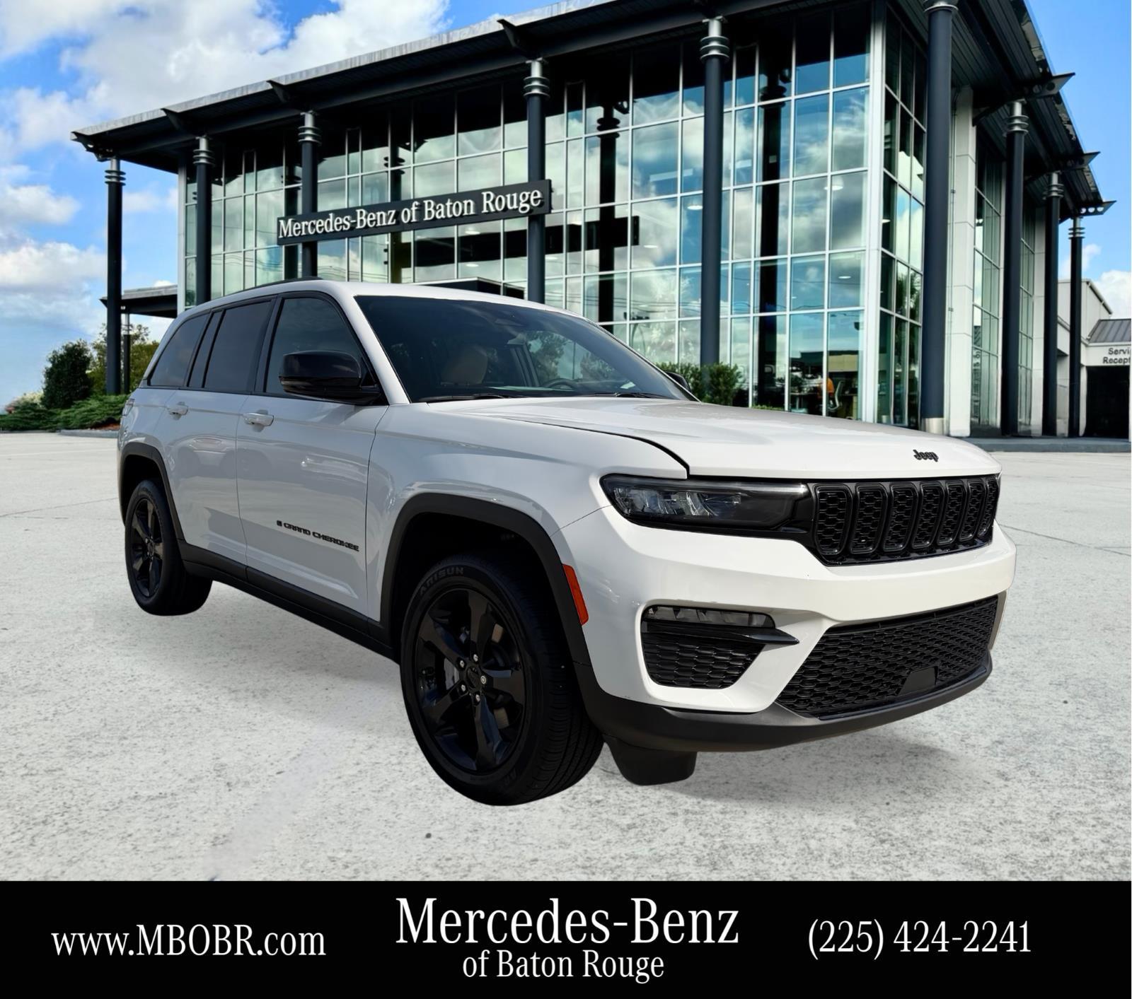 Bright White Clearcoat 2024 Jeep Grand Cherokee SUV / Crossover 4X2 8-Speed Automatic