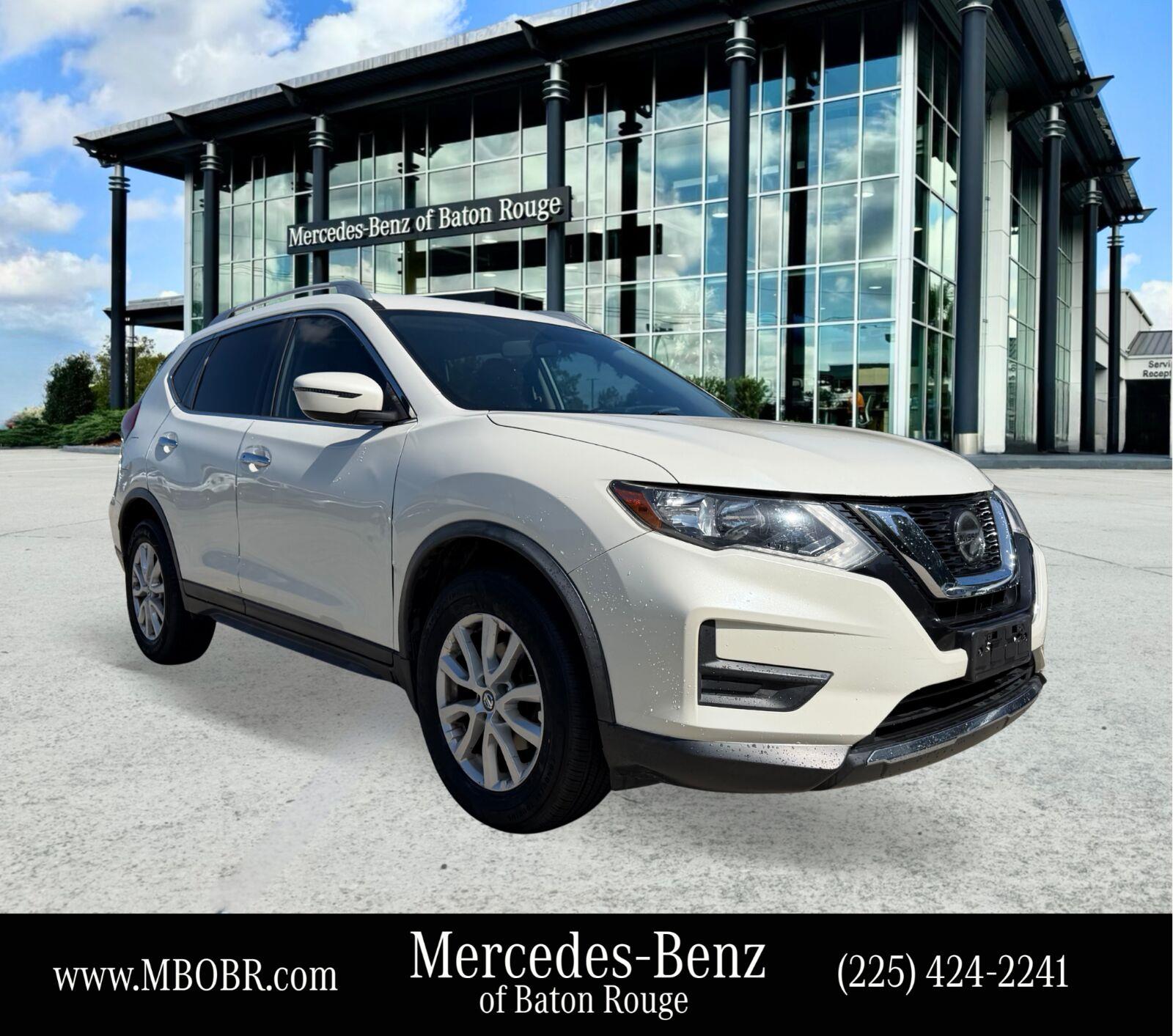 Pearl White 2018 Nissan Rogue SUV / Crossover All-Wheel Drive Continuously Variable Transmission