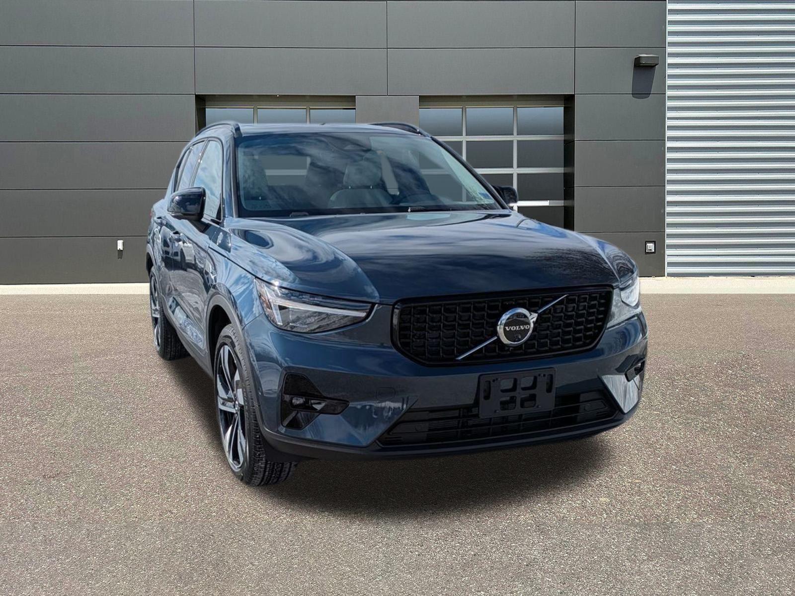 Denim Blue 2026 Volvo XC40 B5 Ultra AWD SUV / Crossover All-Wheel Drive Automatic