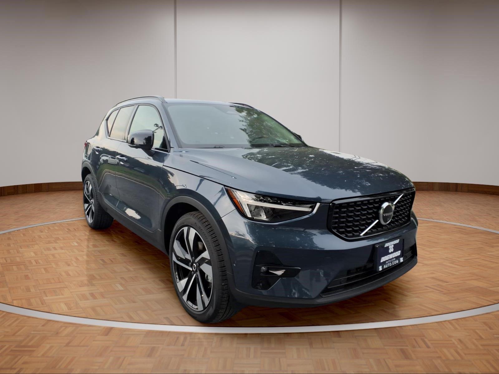 Denim Blue 2026 Volvo XC40 SUV / Crossover All-Wheel Drive Automatic