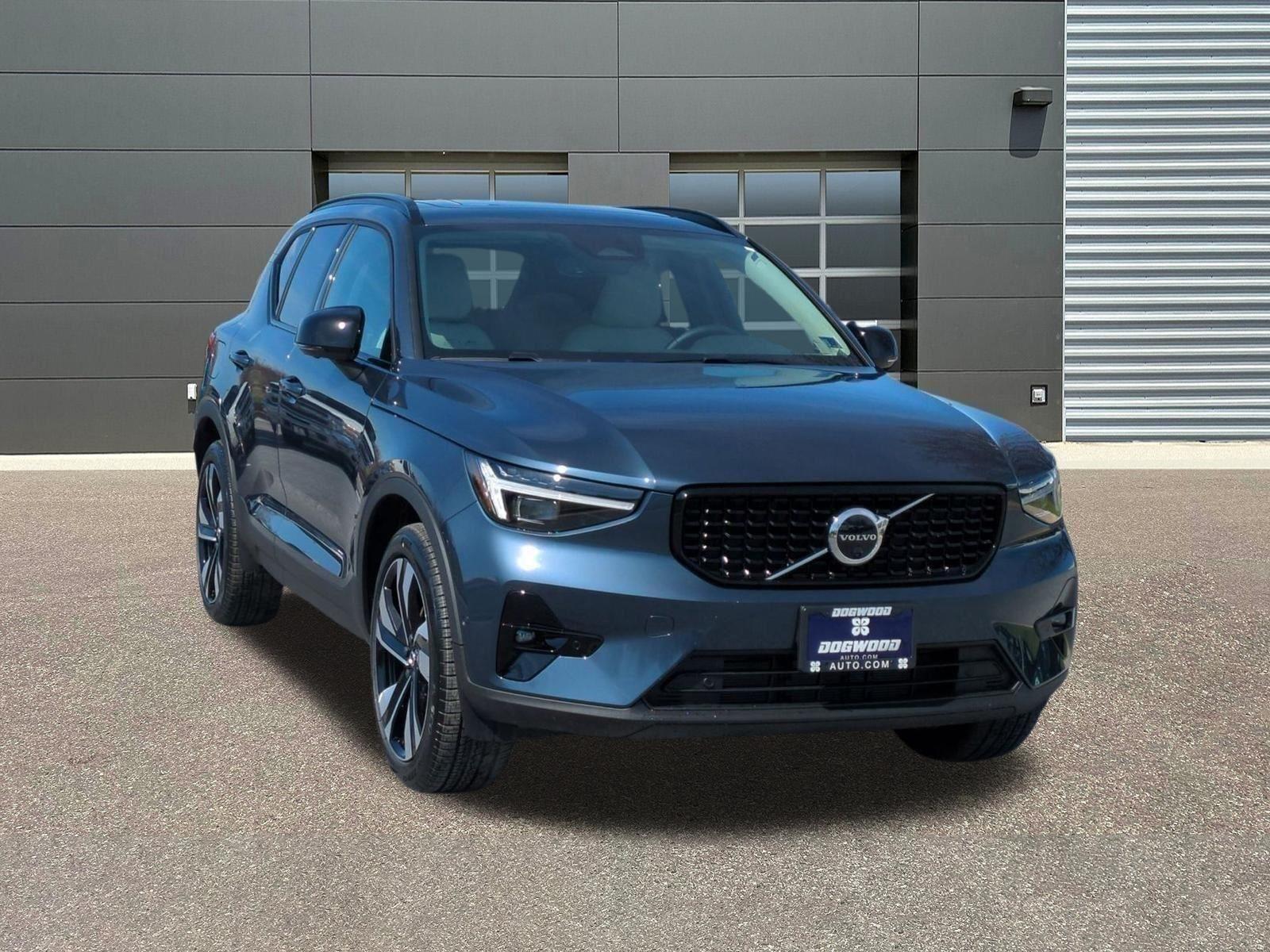 Denim Blue 2026 Volvo XC40 SUV / Crossover All-Wheel Drive Automatic