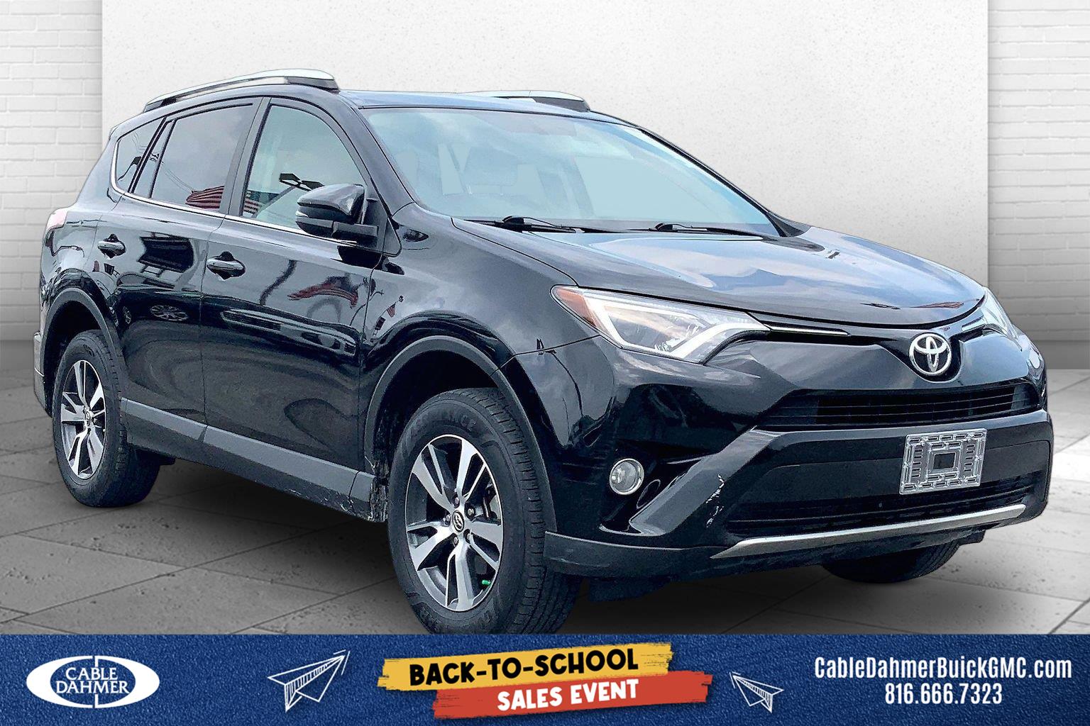  2016 Toyota RAV4 XLE   