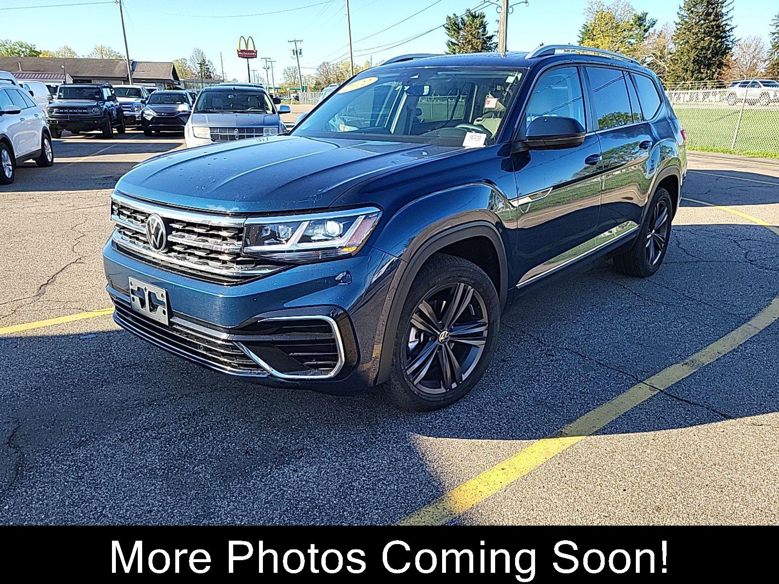 Tourmaline Blue Metallic 2022 Volkswagen Atlas V6 SEL R-Line 4Motion SUV / Crossover All-Wheel Drive Automatic