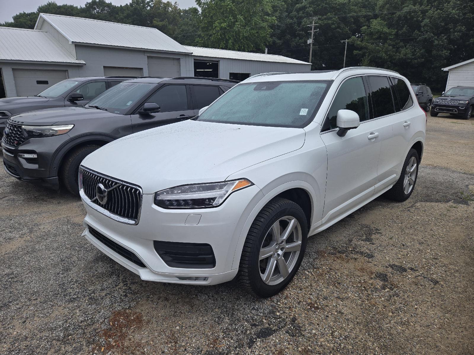  2021 Volvo XC90 T5 Momentum AWD   