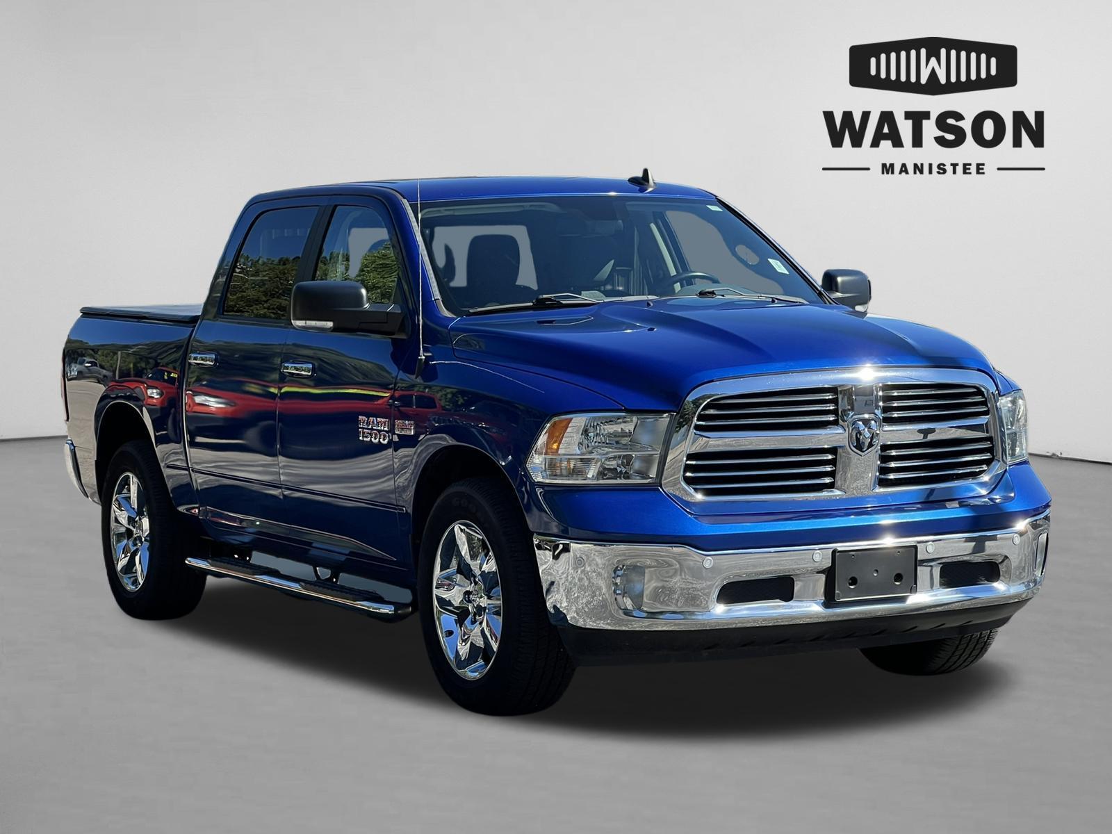 Blue Streak Pearlcoat 2016 RAM 1500 Pickup Truck Four-Wheel Drive 8-Speed Automatic