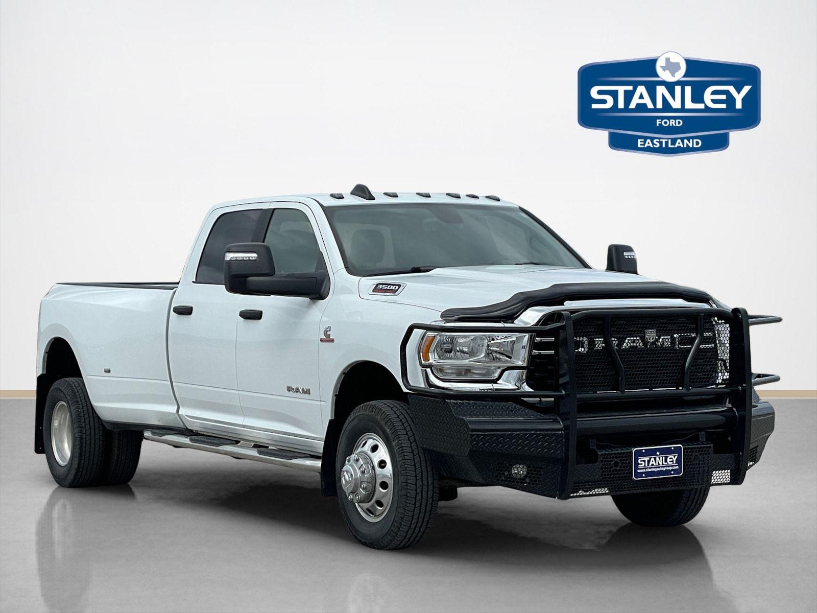 2024 RAM 3500 Big Horn Crew Cab LB DRW 4WD
