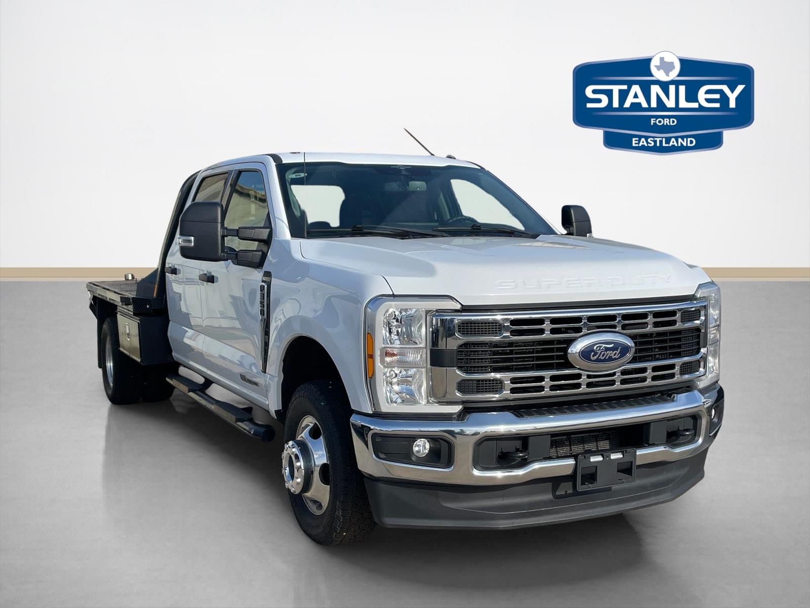 2023 Ford F-350 Super Duty XLT Crew Cab LB DRW 4WD