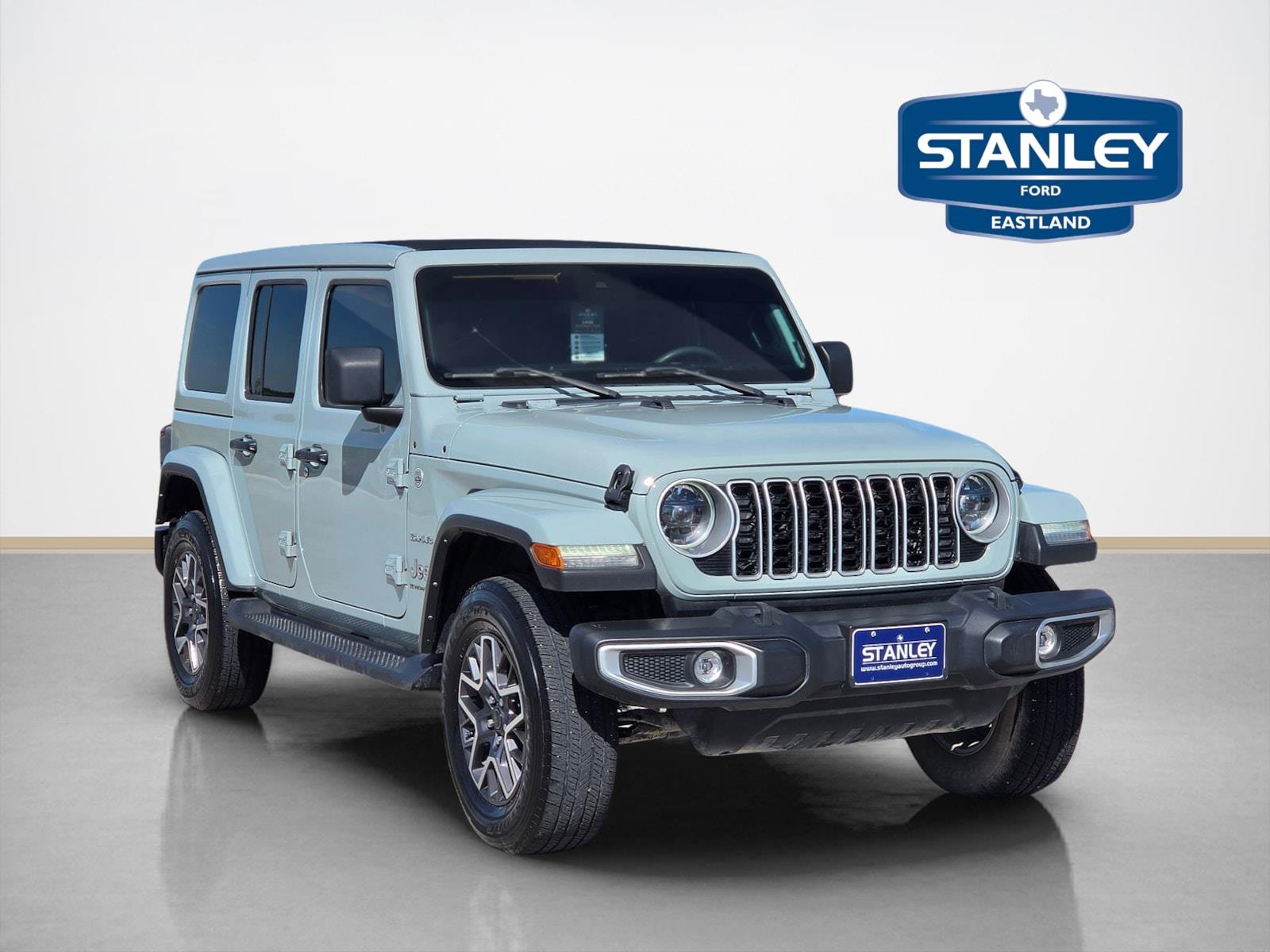  2024 Jeep Wrangler Sahara 4-Door 4WD   