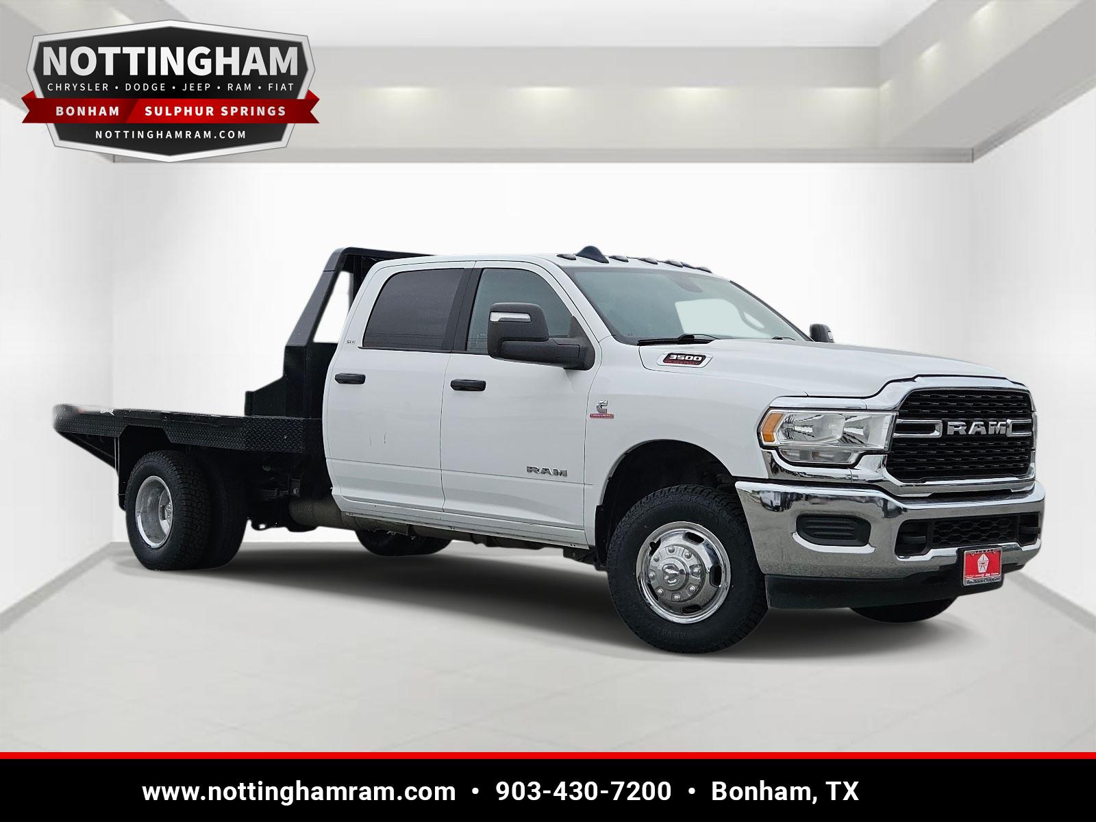 Bright White Clearcoat 2024 RAM 3500 Chassis SLT Crew Cab LB DRW 4WD Pickup Truck Four-Wheel Drive 6-Speed Automatic