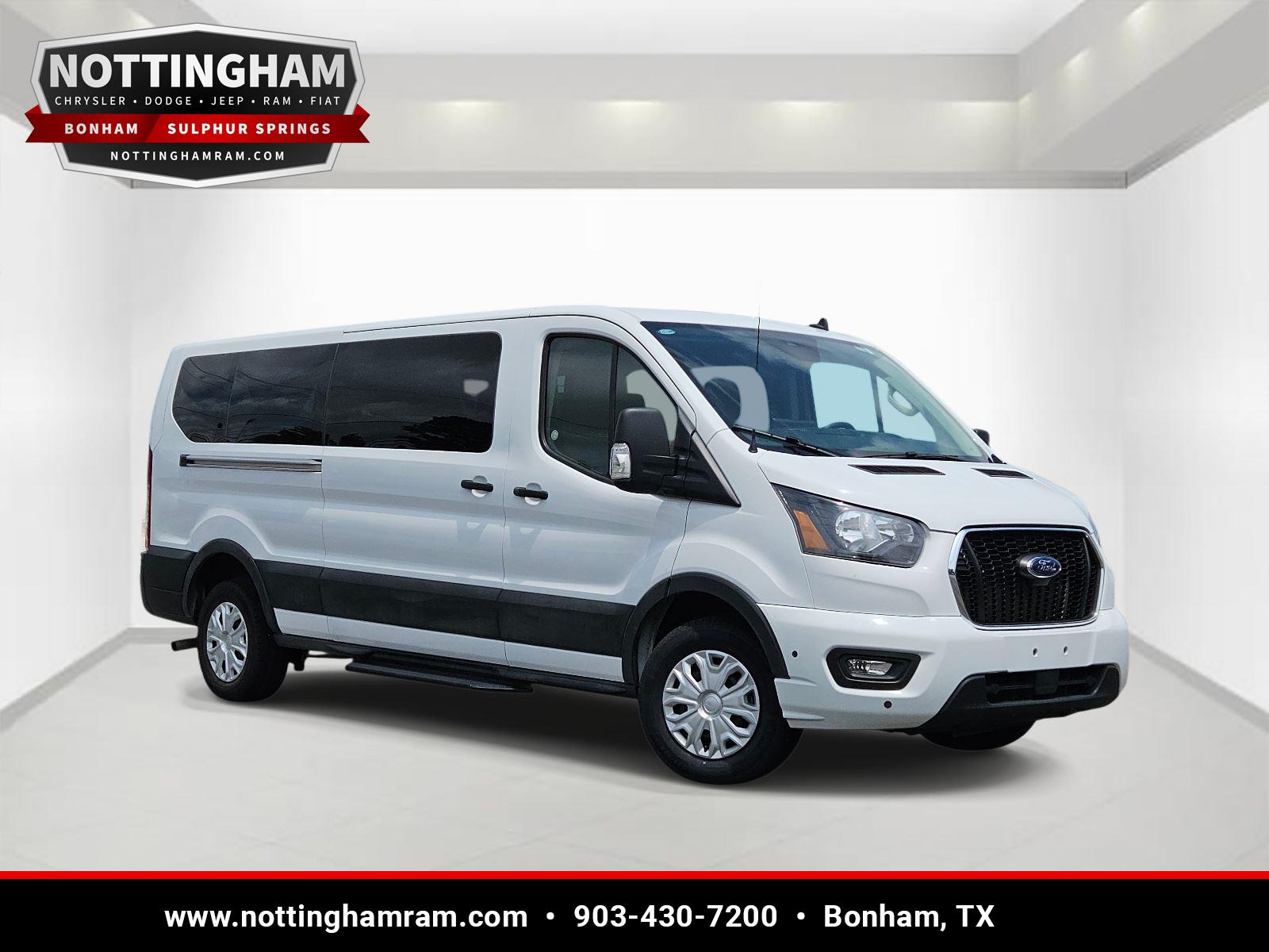 Oxford White 2025 Ford Transit Passenger Van Rear-Wheel Drive Automatic