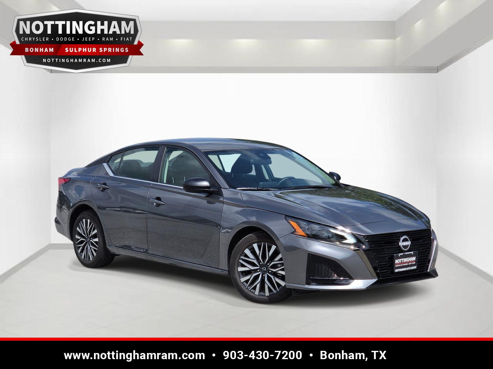 Gray (Gun Metallic) 2026 Nissan Altima Sedan Front-Wheel Drive Continuously Variable Transmission