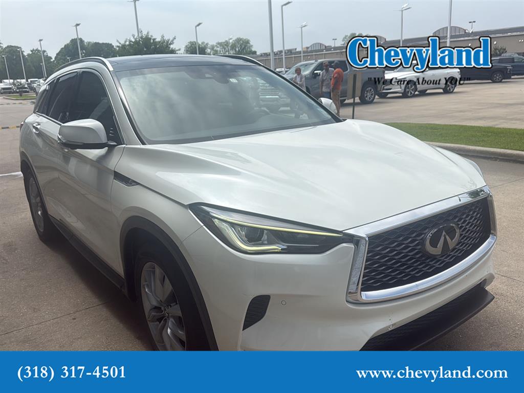 Majestic White 2022 INFINITI QX50 Essential FWD SUV / Crossover Front-Wheel Drive Continuously Variable Transmission