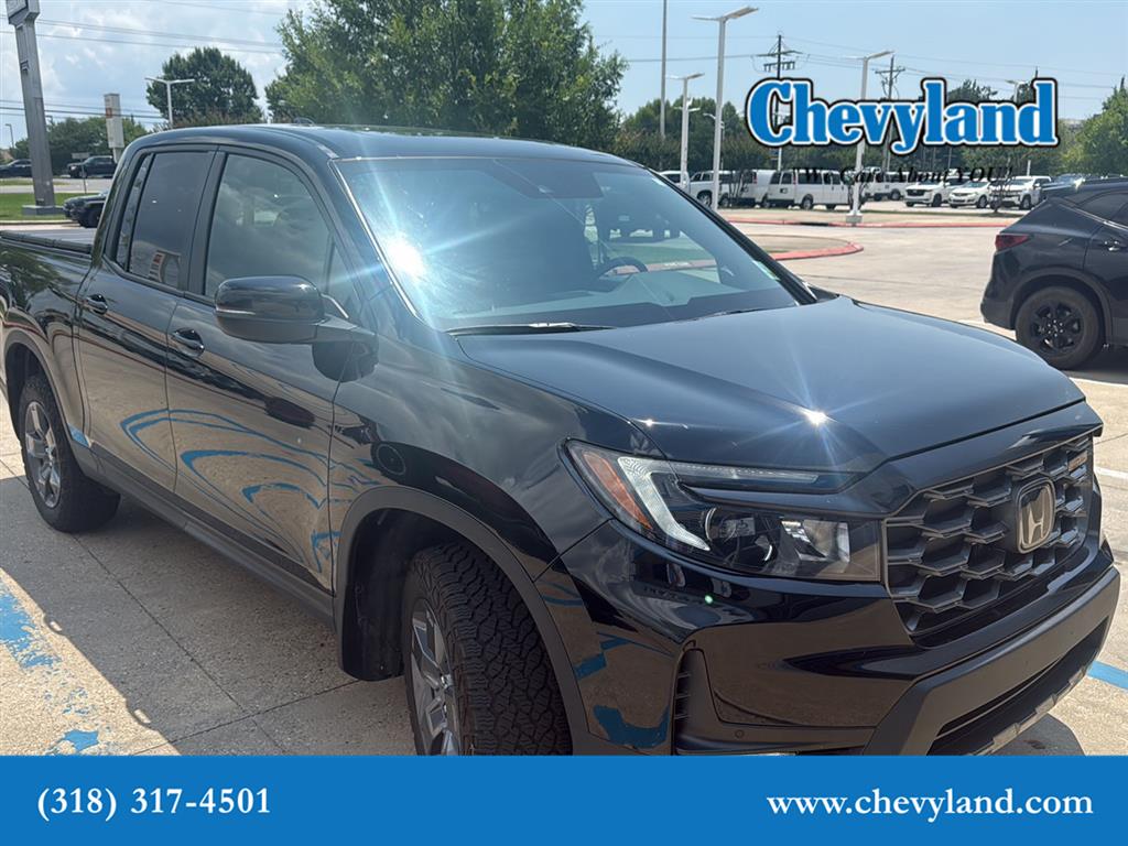 Crystal Black Pearl 2025 Honda Ridgeline TrailSport AWD Pickup Truck All-Wheel Drive Automatic