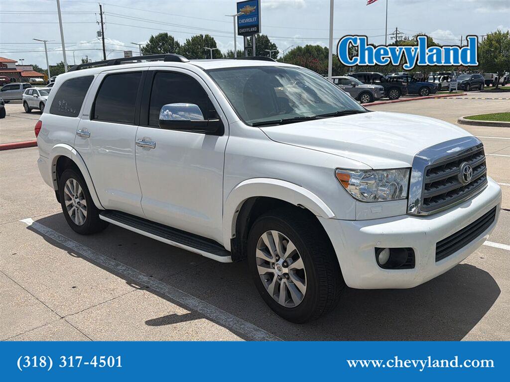 2015 Toyota Sequoia SUV / Crossover 4X2