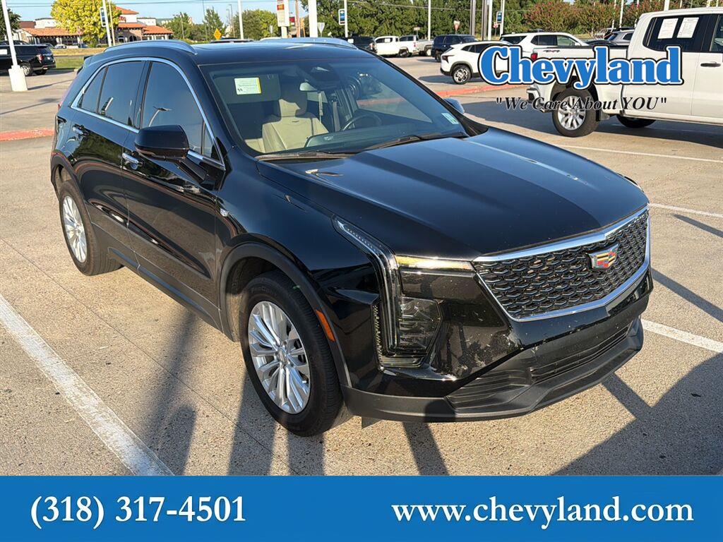  2024 Cadillac XT4 Luxury FWD   
