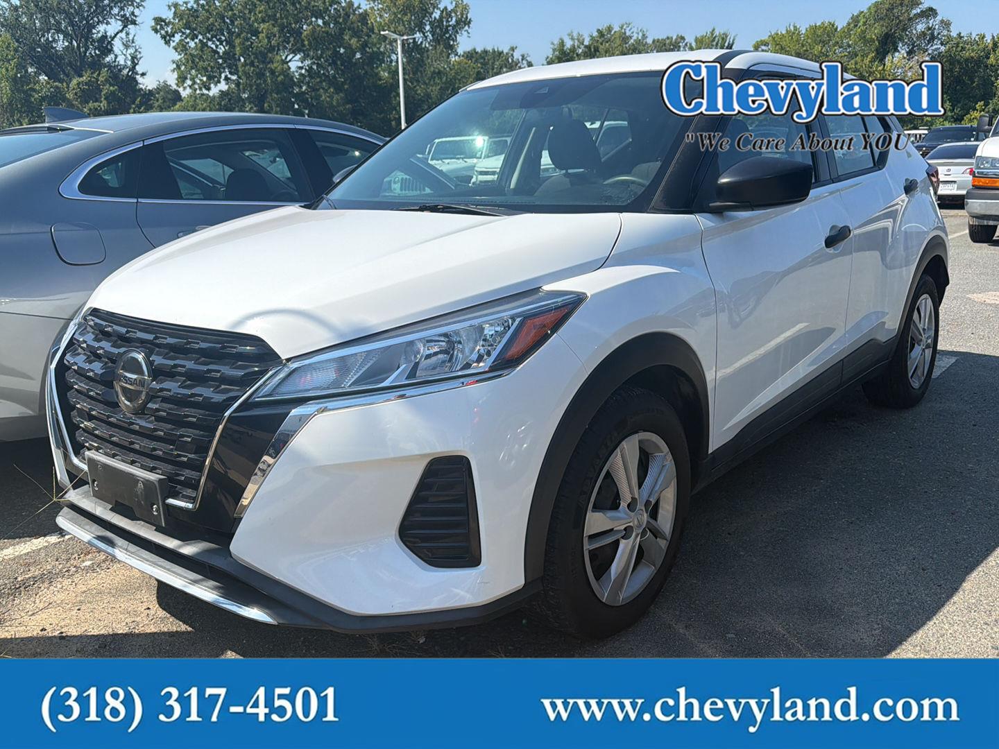 White (Fresh Powder) 2021 Nissan Kicks SUV / Crossover Front-Wheel Drive Continuously Variable Transmission