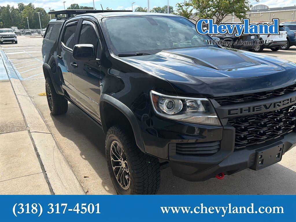 Black 2022 Chevrolet Colorado Pickup Truck Four-Wheel Drive 6-Speed Automatic