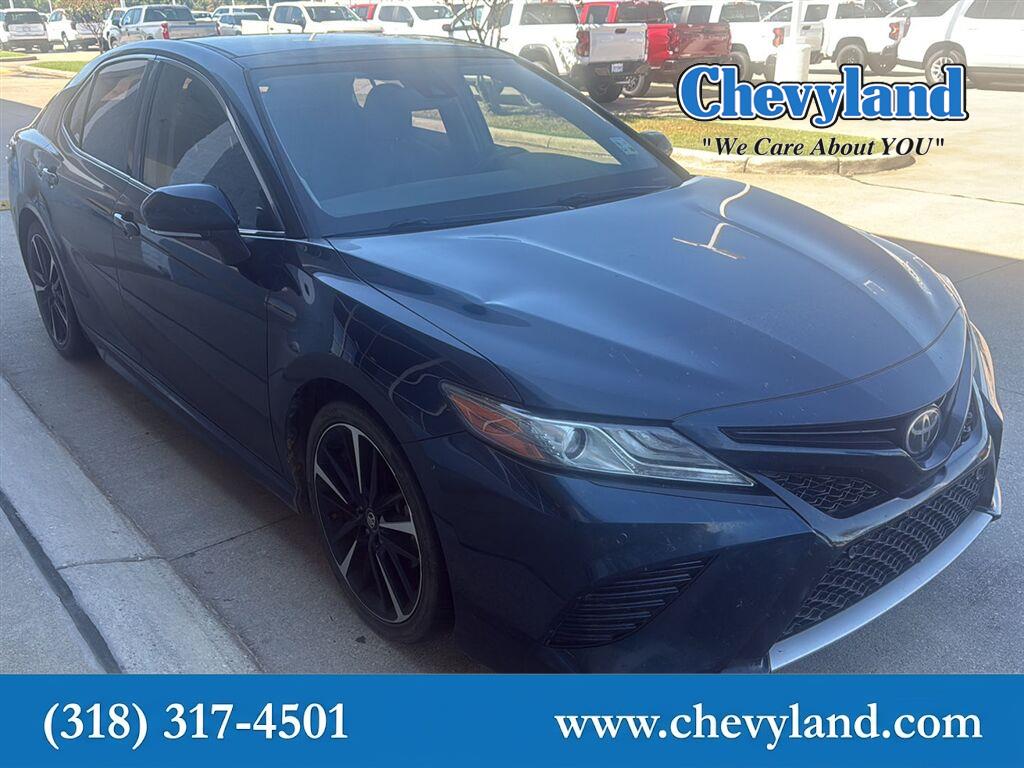 Teal (Galactic Aqua Mica) 2018 Toyota Camry Sedan Front-Wheel Drive Automatic