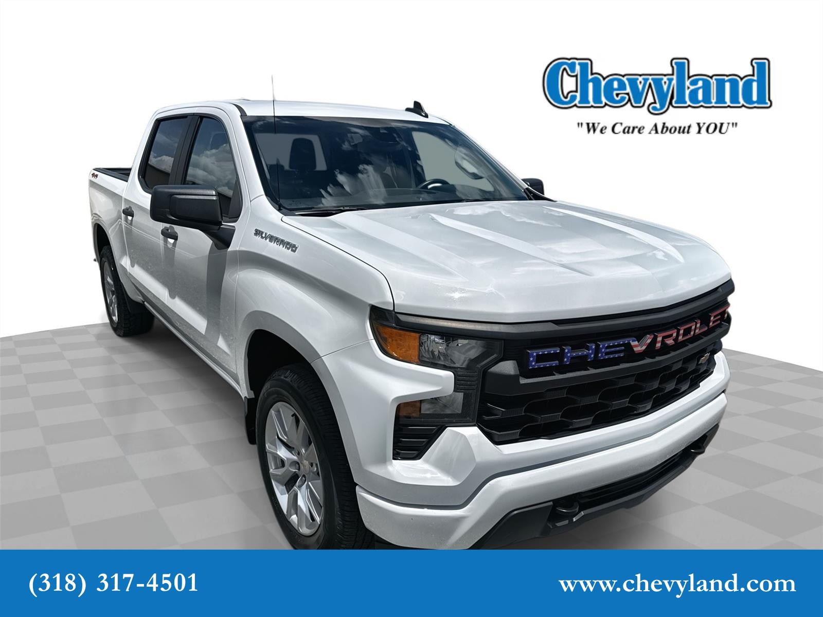 Summit White 2023 Chevrolet Silverado 1500 Custom Crew Cab 4WD Pickup Truck Four-Wheel Drive 8-Speed Automatic