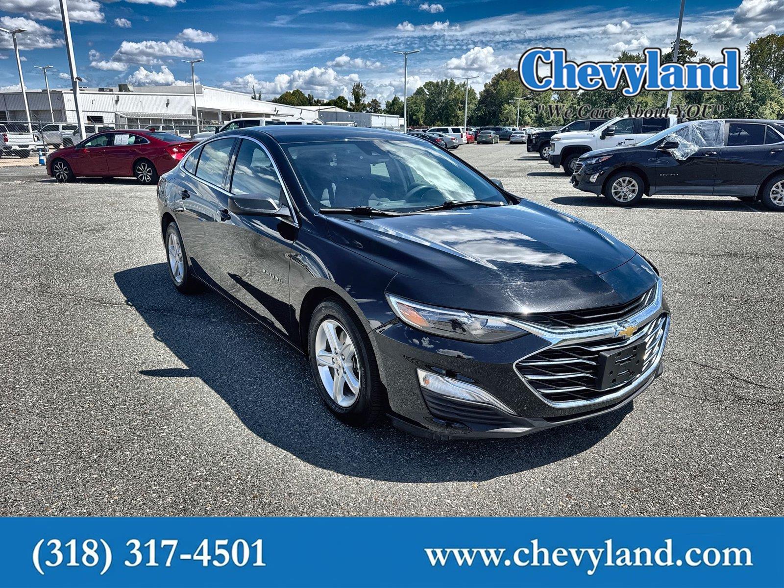 Mosaic Black Metallic 2023 Chevrolet Malibu Sedan Front-Wheel Drive Continuously Variable Transmission