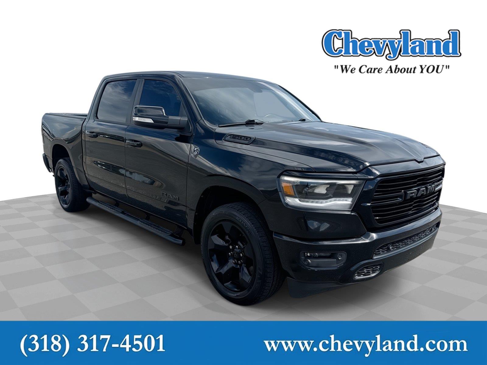 Diamond Black Crystal Pearlcoat 2019 RAM 1500 Pickup Truck Four-Wheel Drive 8-Speed Automatic