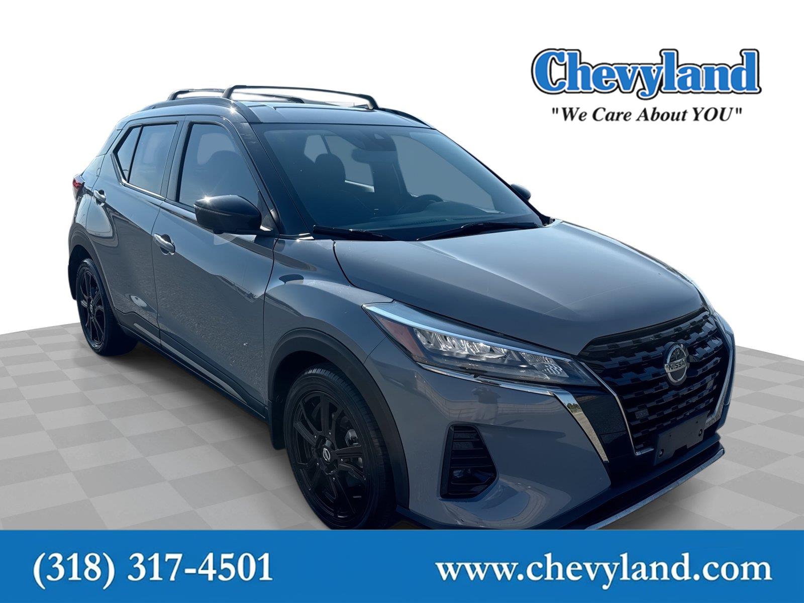 2021 Nissan Kicks SR FWD