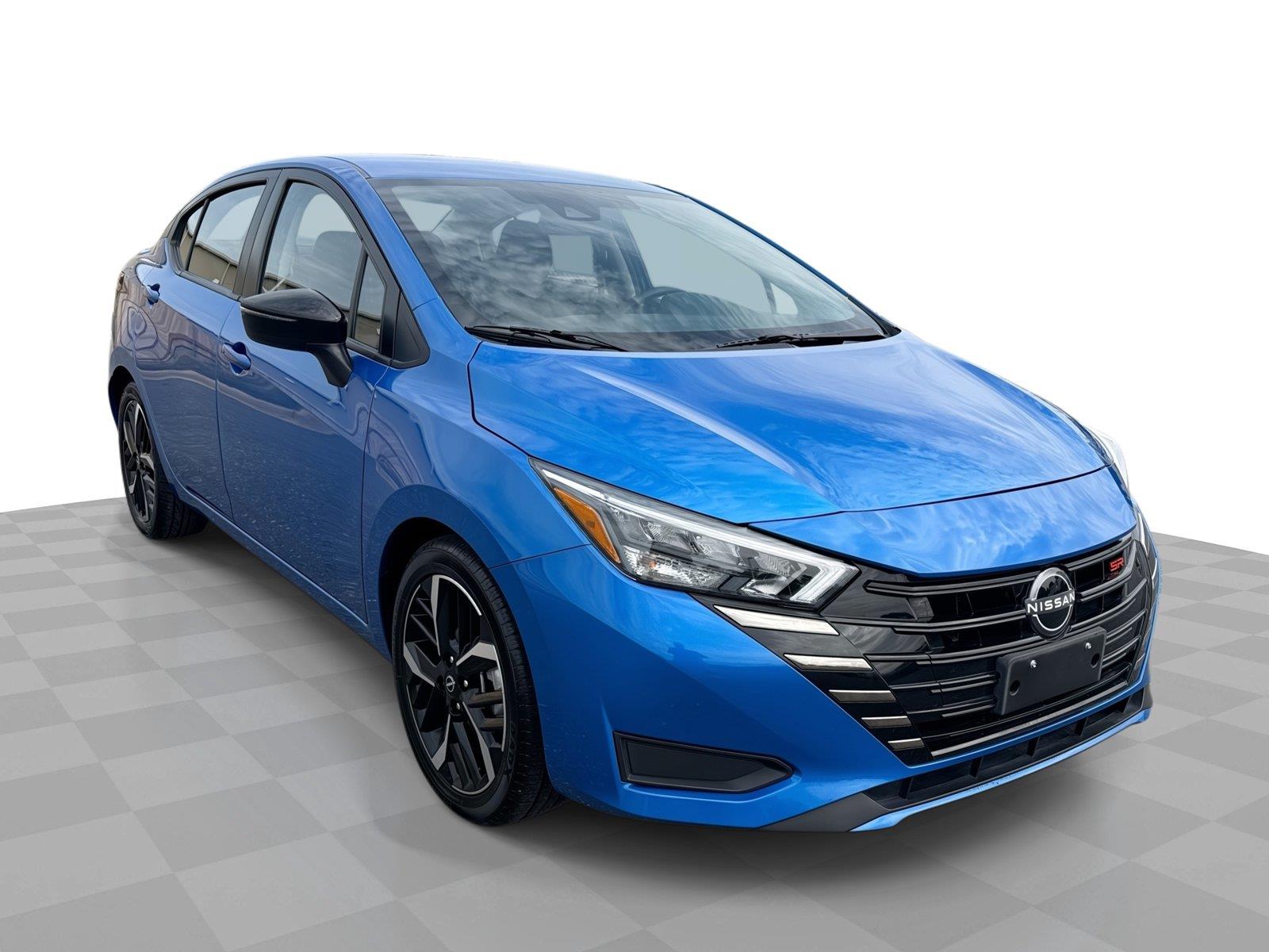 2024 Nissan Versa SR FWD