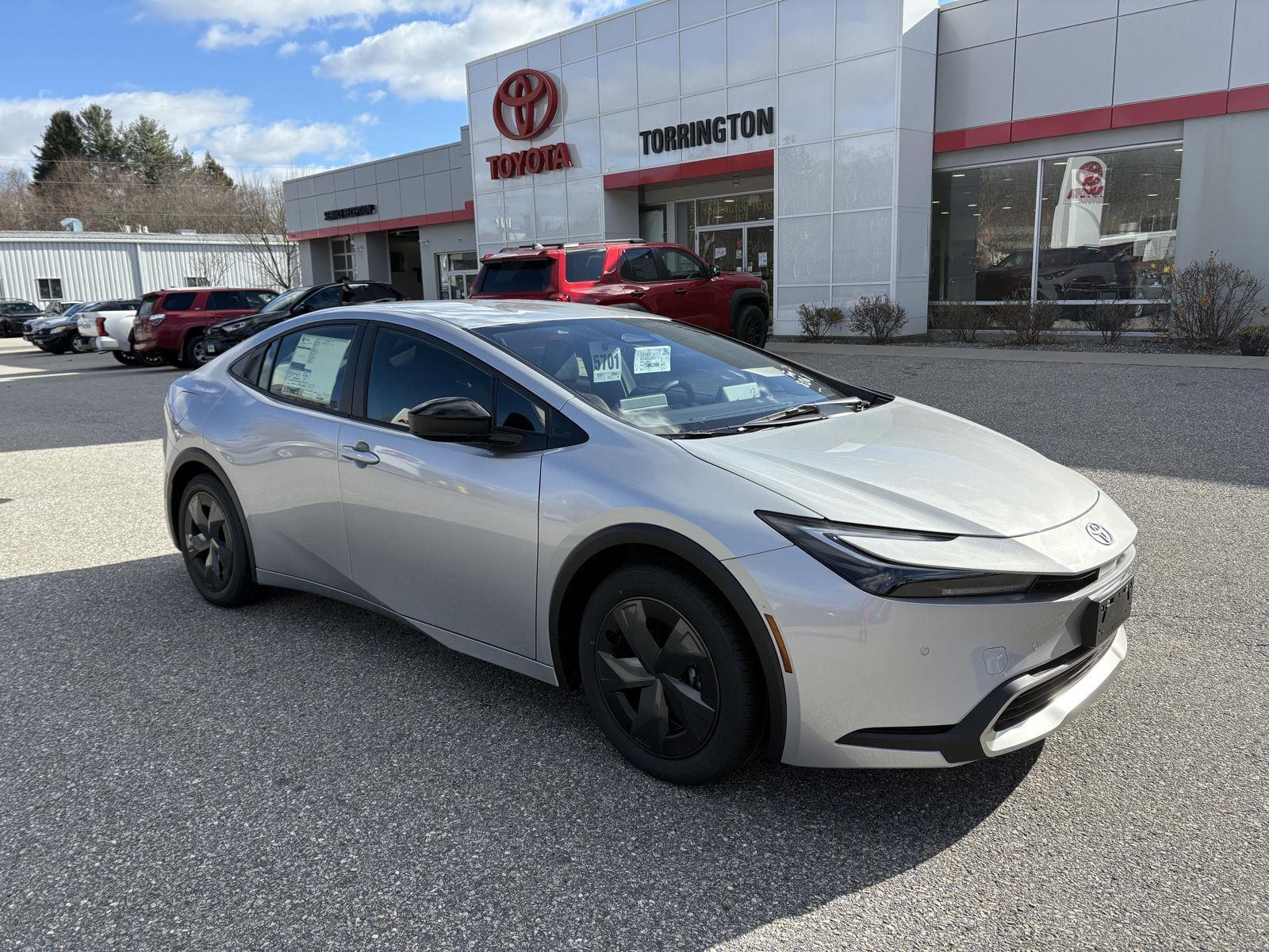Cutting Edge 2026 Toyota Prius Plug-In Hybrid Hatchback Front-Wheel Drive Automatic