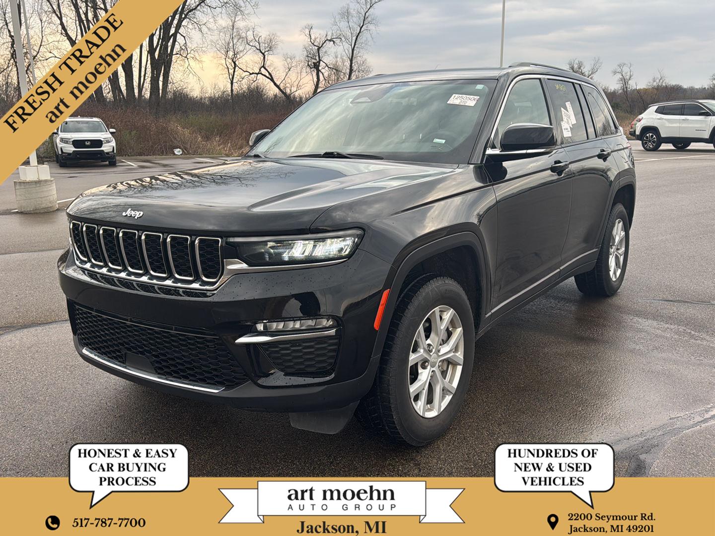 Diamond Black Crystal Pearl 2023 Jeep Grand Cherokee Limited 4WD SUV / Crossover Four-Wheel Drive 8-Speed Automatic