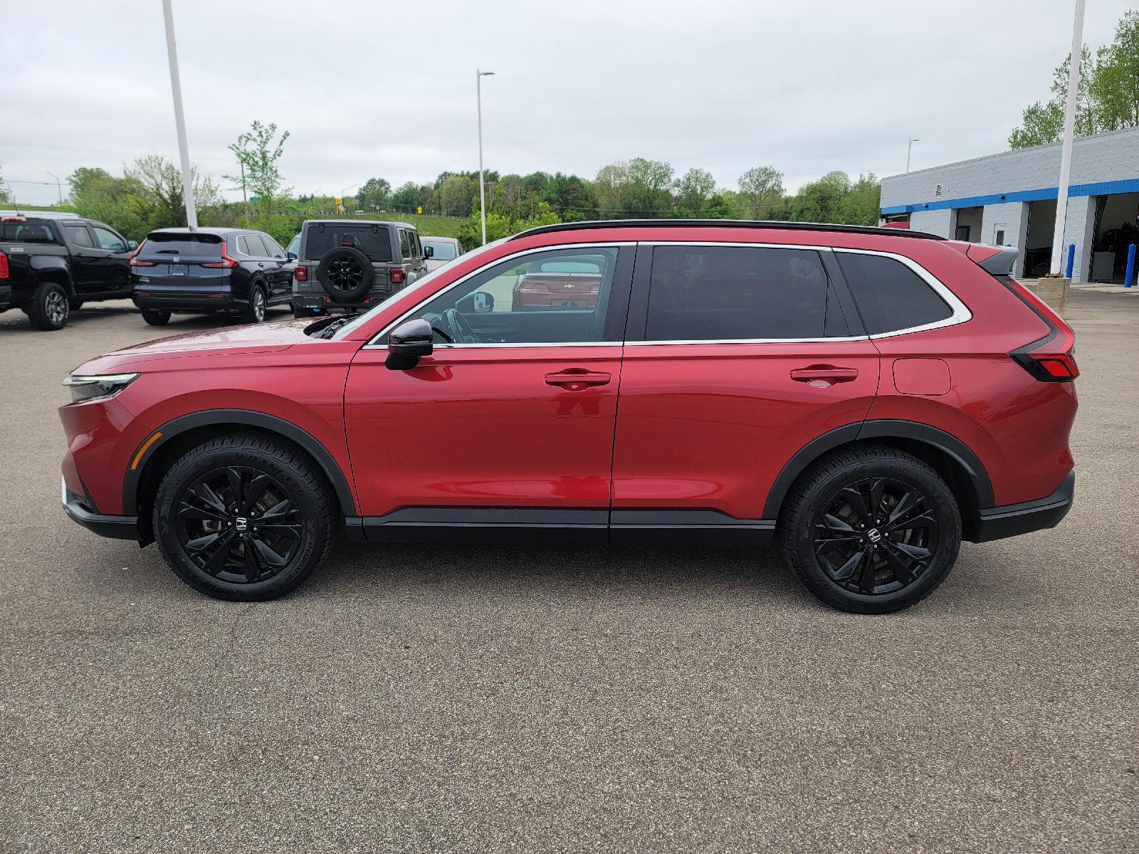 View vehicle photo 2