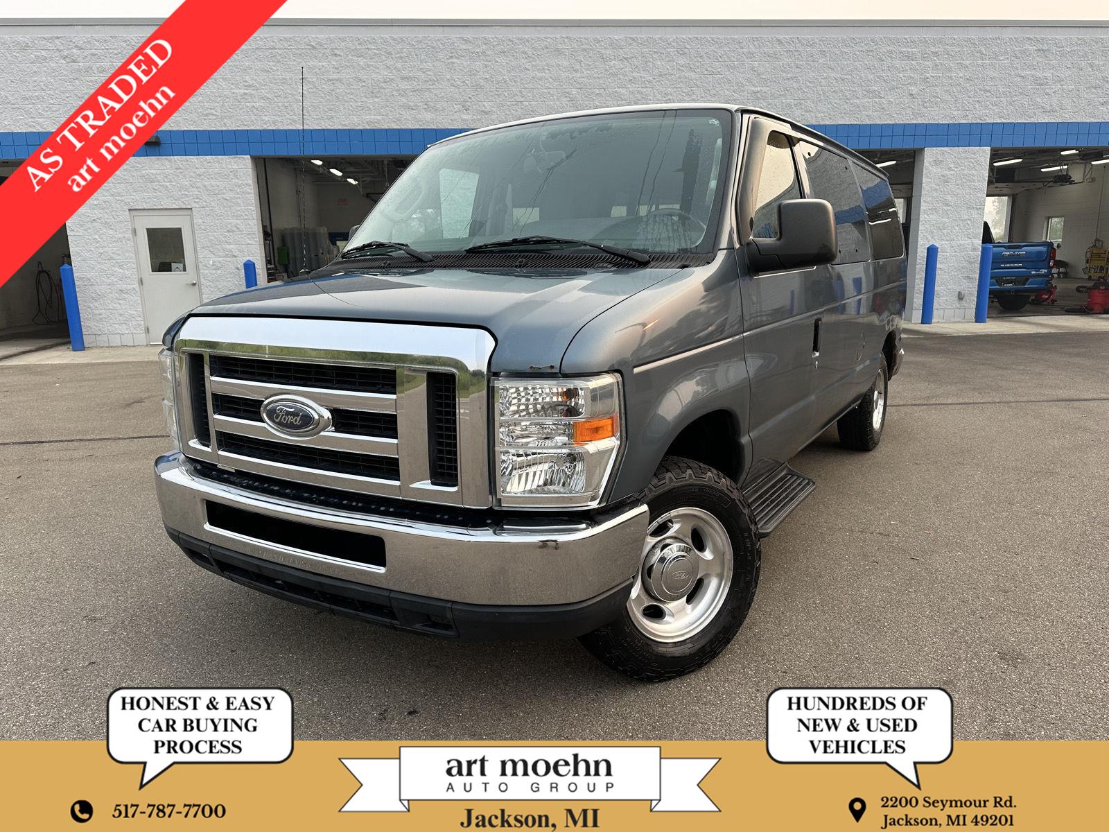 2013 Ford E-Series E-150 XLT Passenger Van