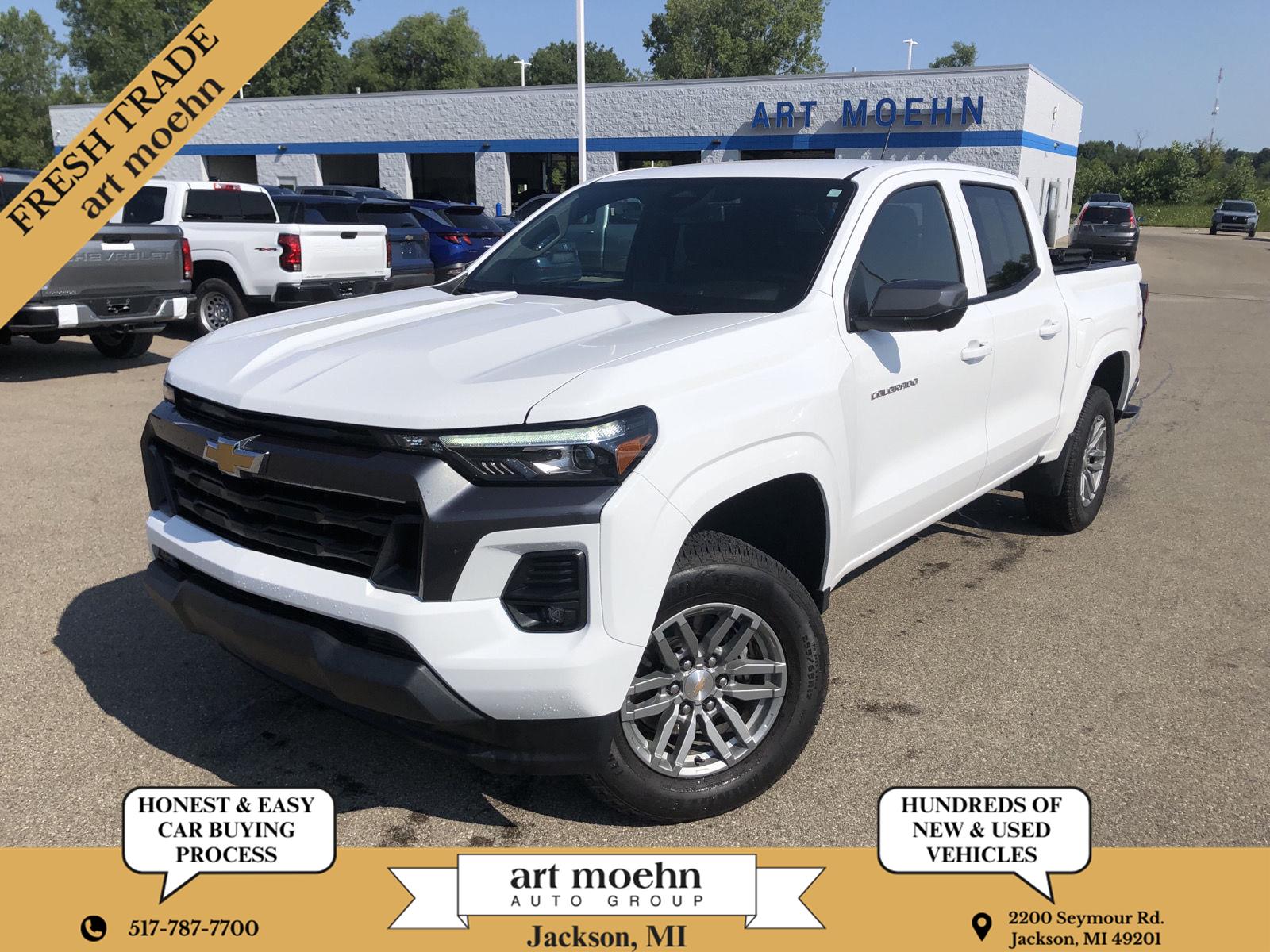 Summit White 2026 Chevrolet Colorado Pickup Truck Four-Wheel Drive 8-Speed Automatic