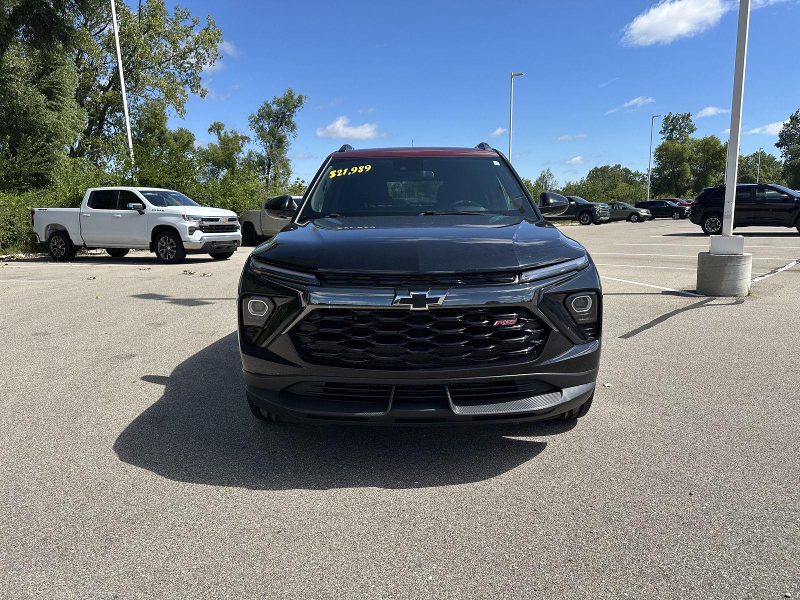 View vehicle photo 6