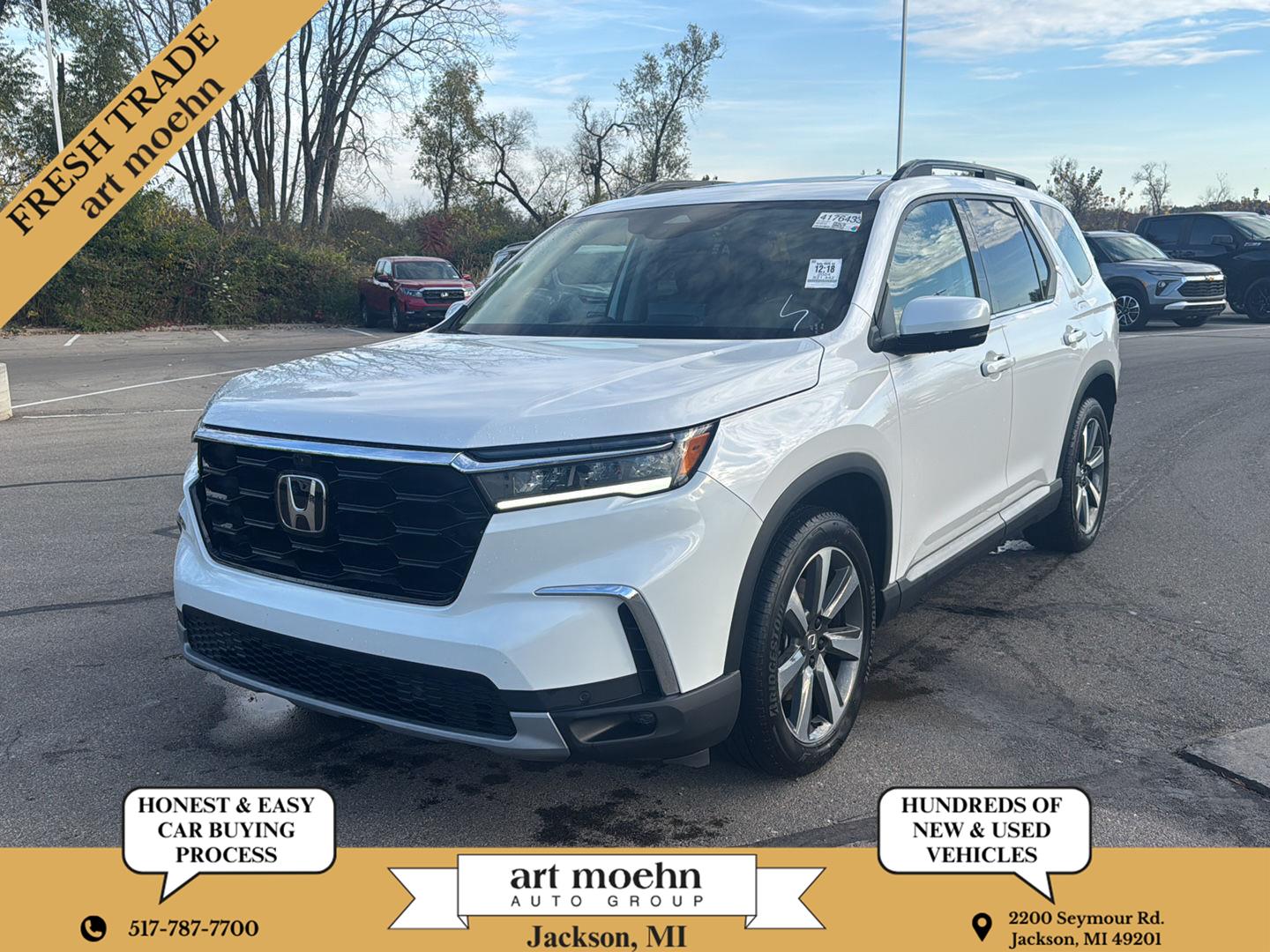 Platinum White Pearl 2024 Honda Pilot SUV / Crossover All-Wheel Drive Automatic