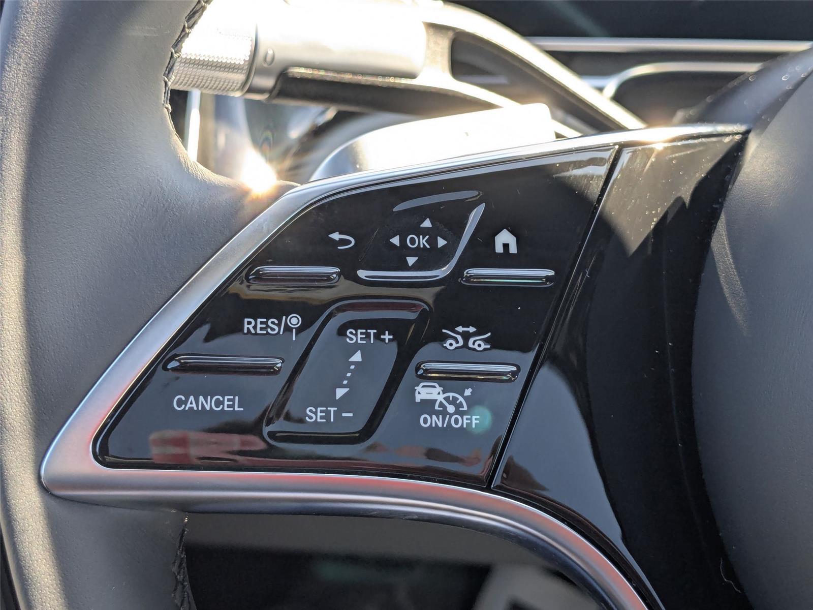 New 2026 Obsidian Black Metallic Mercedes-Benz 580 image 19