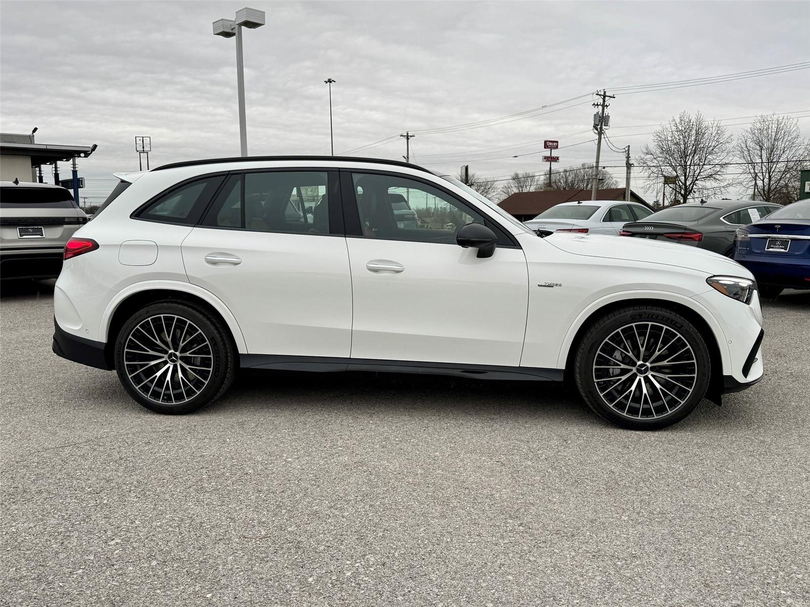 New 2026 Polar White Mercedes-Benz 43 AMG® image 9
