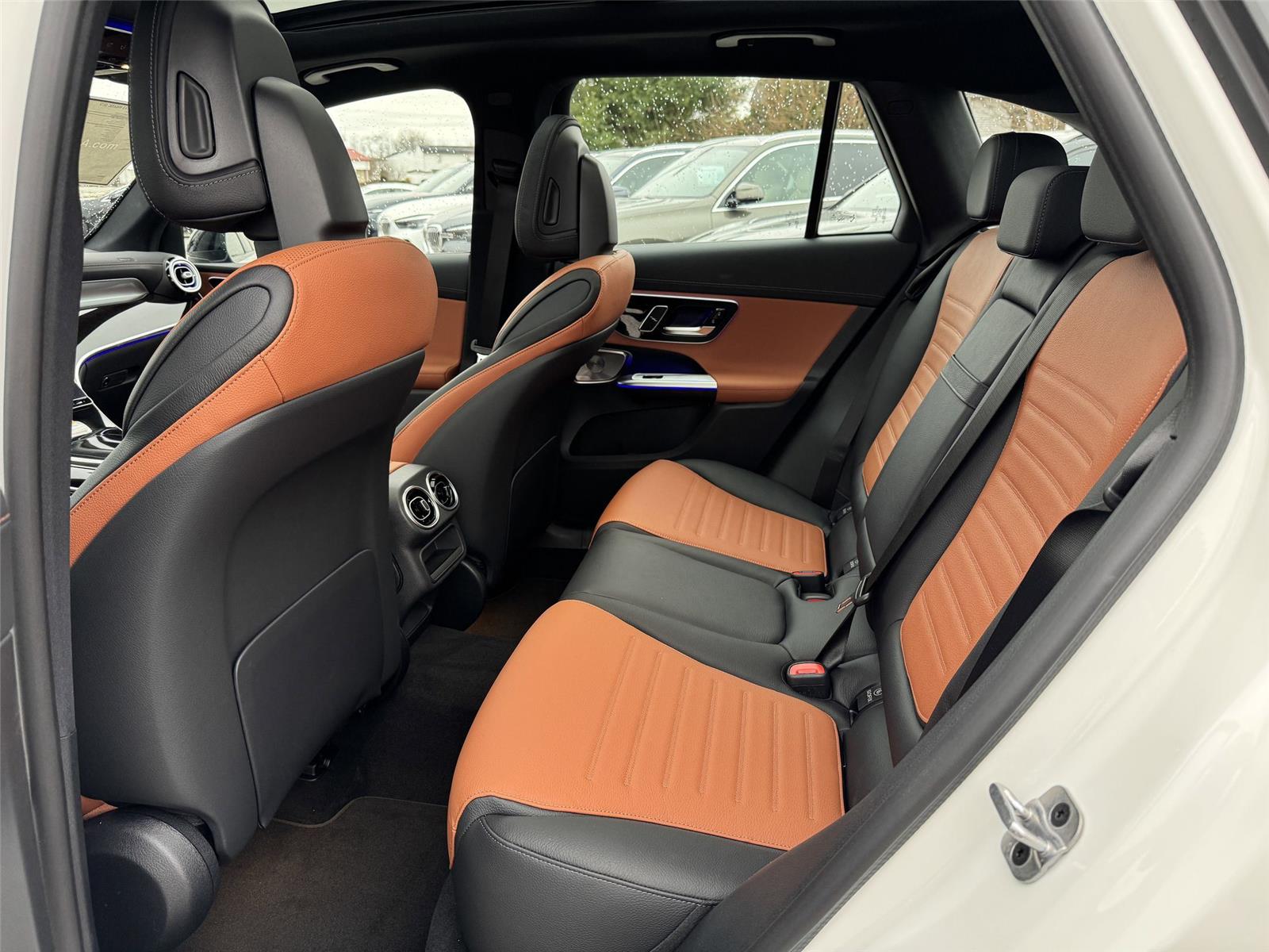 New 2026 Polar White Mercedes-Benz 43 AMG® image 15