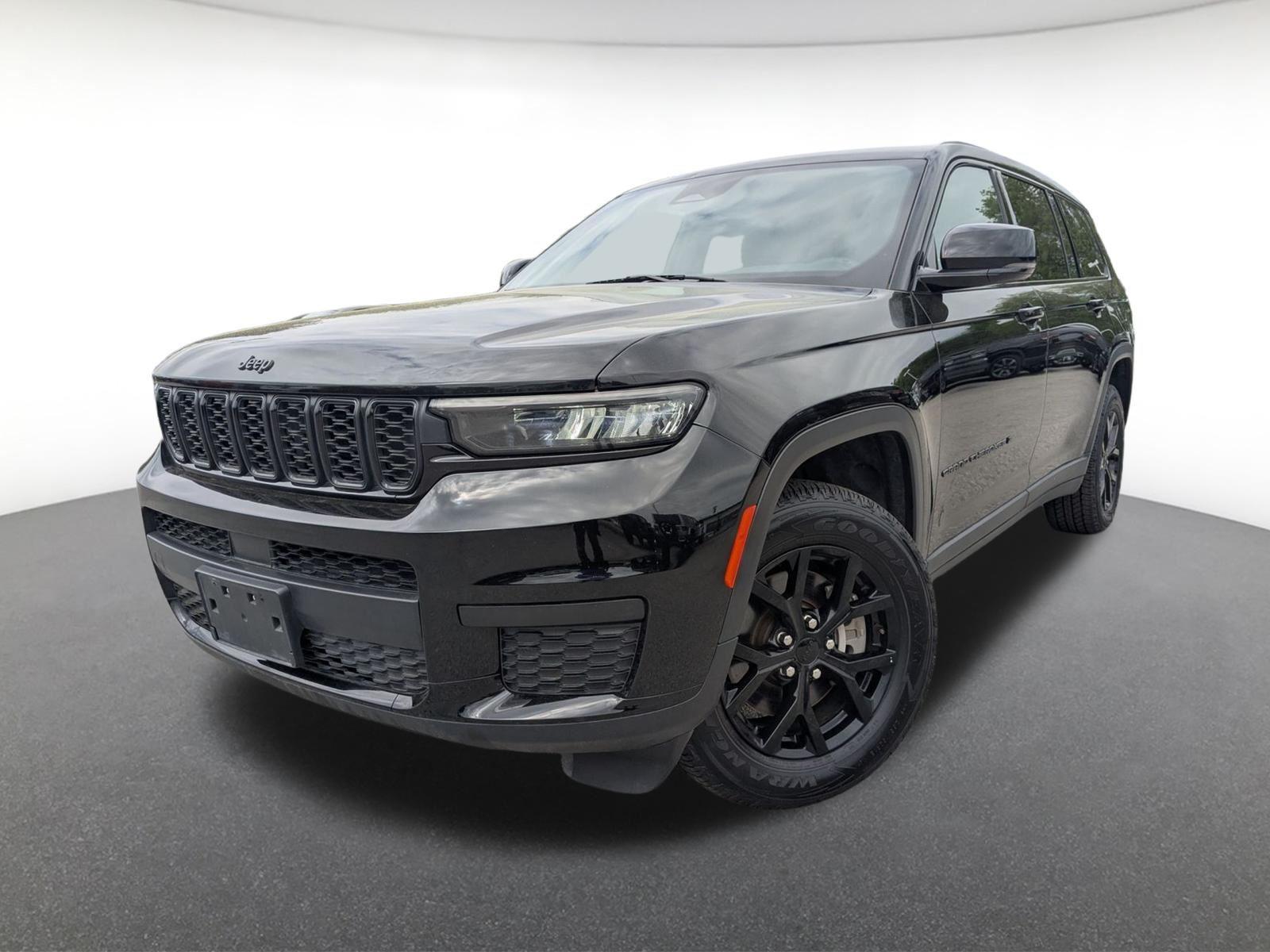 Diamond Black Crystal Pearlcoat 2024 Jeep Grand Cherokee L Altitude 4WD SUV / Crossover Four-Wheel Drive 8-Speed Automatic