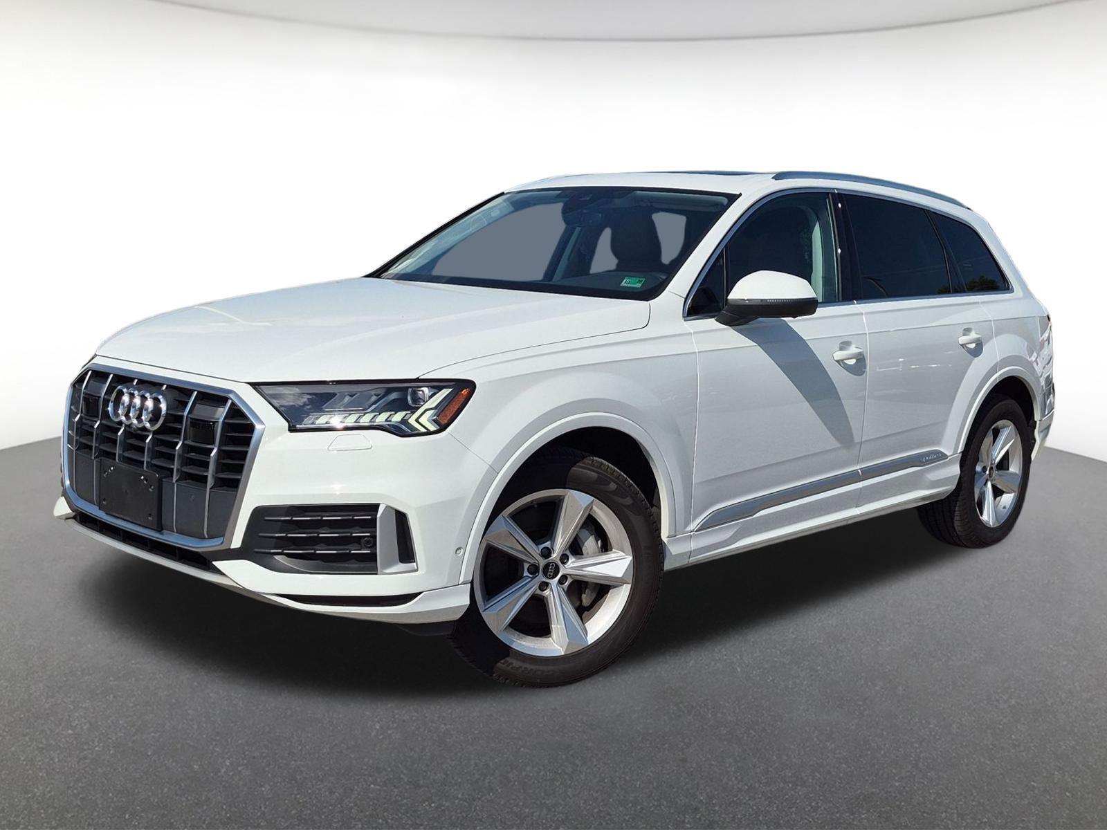 Carrara White 2024 Audi Q7 quattro Premium Plus 45 TFSI SUV / Crossover All-Wheel Drive Automatic
