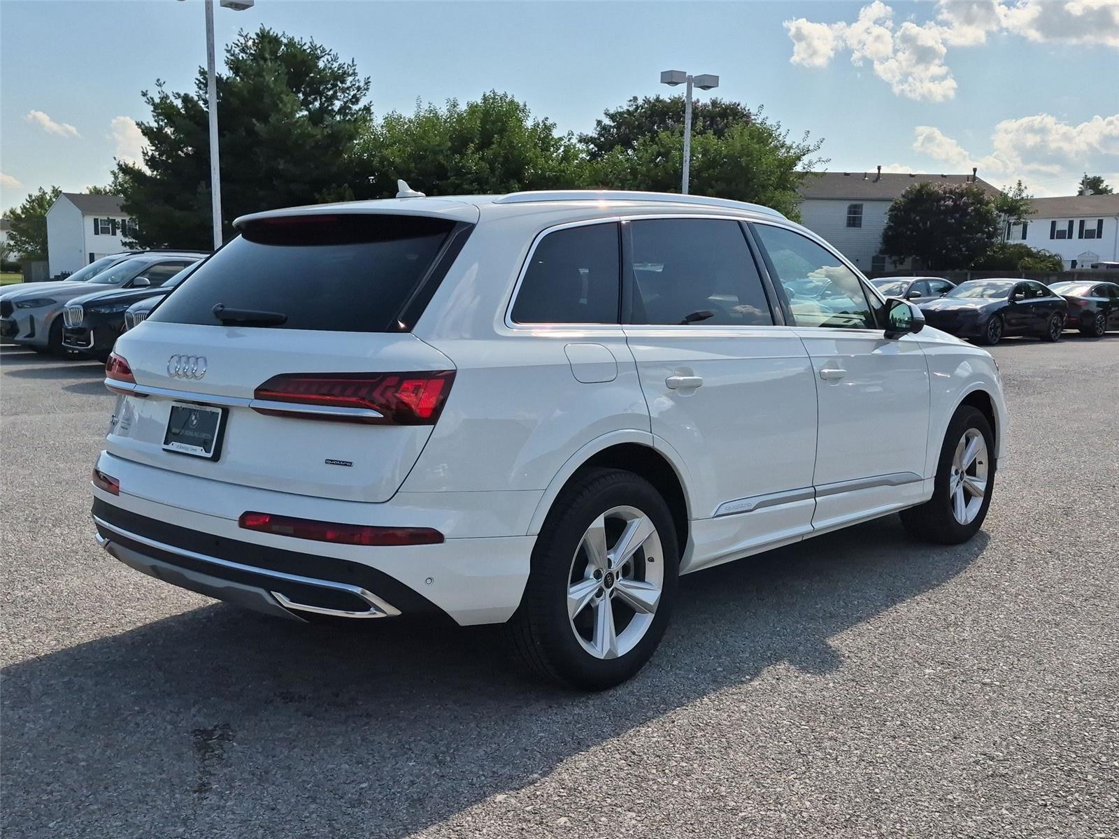 Used 2024 Carrara White Audi Premium Plus image 5