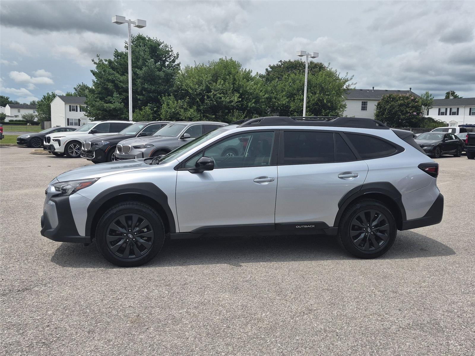 Used 2023 Ice Silver Metallic Subaru Onyx Edition image 2