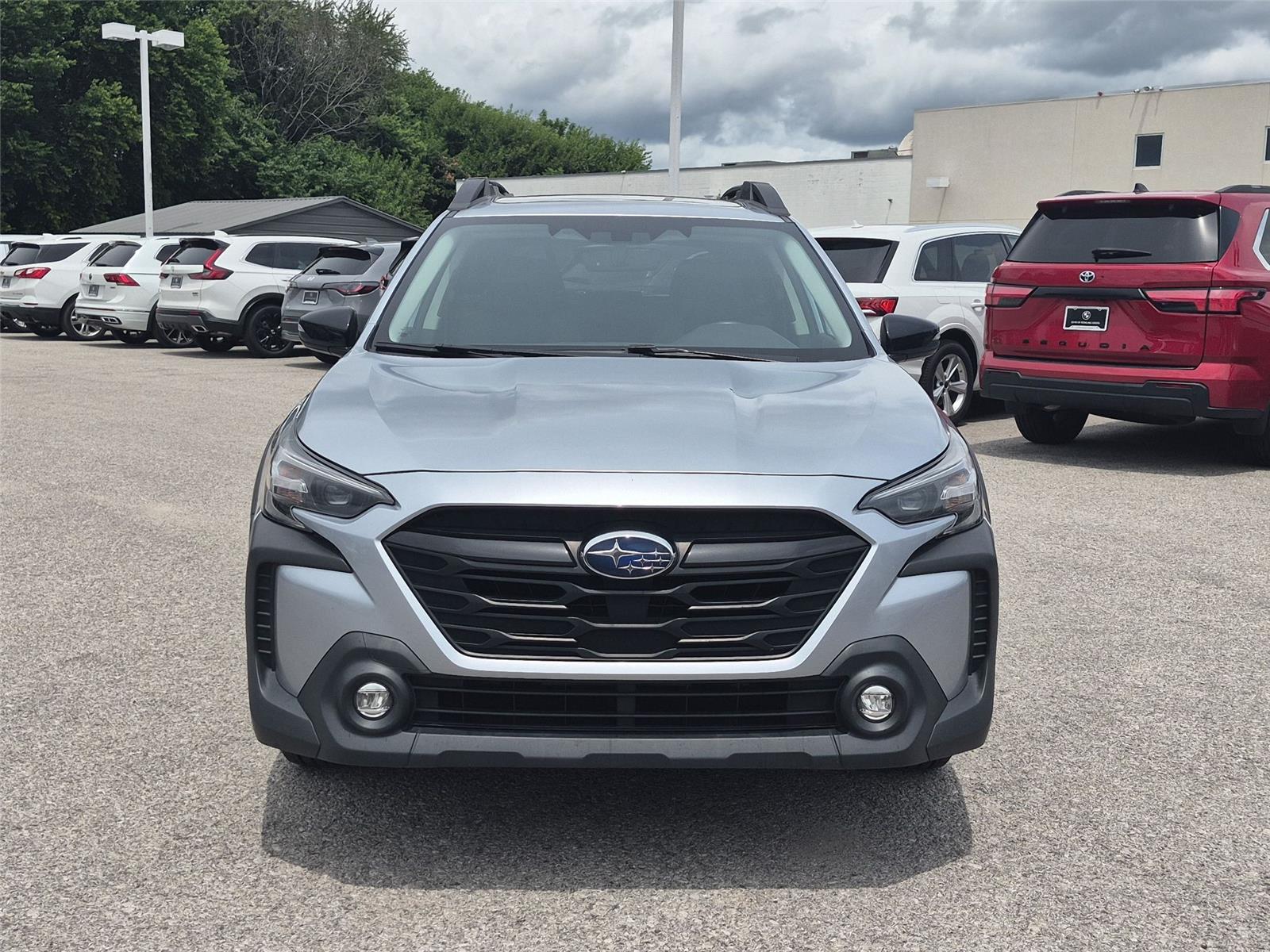 Used 2023 Ice Silver Metallic Subaru Onyx Edition image 8