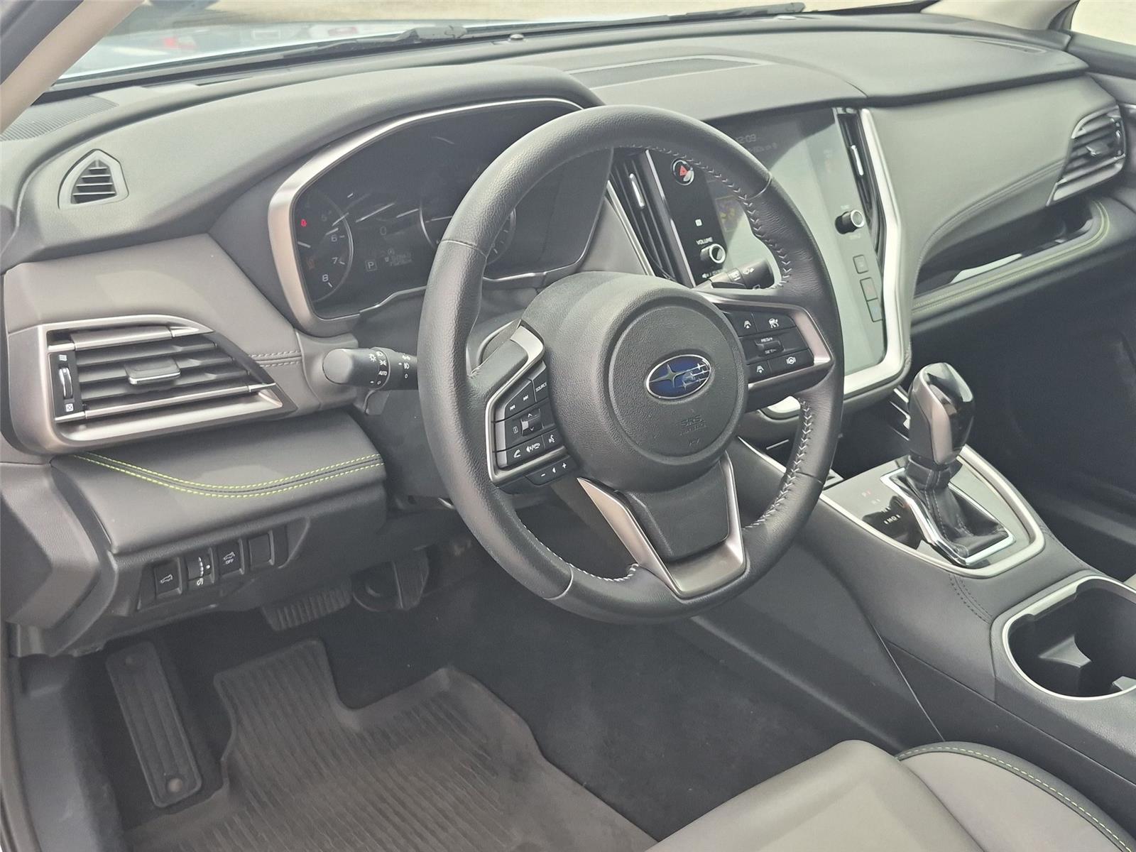 Used 2023 Ice Silver Metallic Subaru Onyx Edition image 19