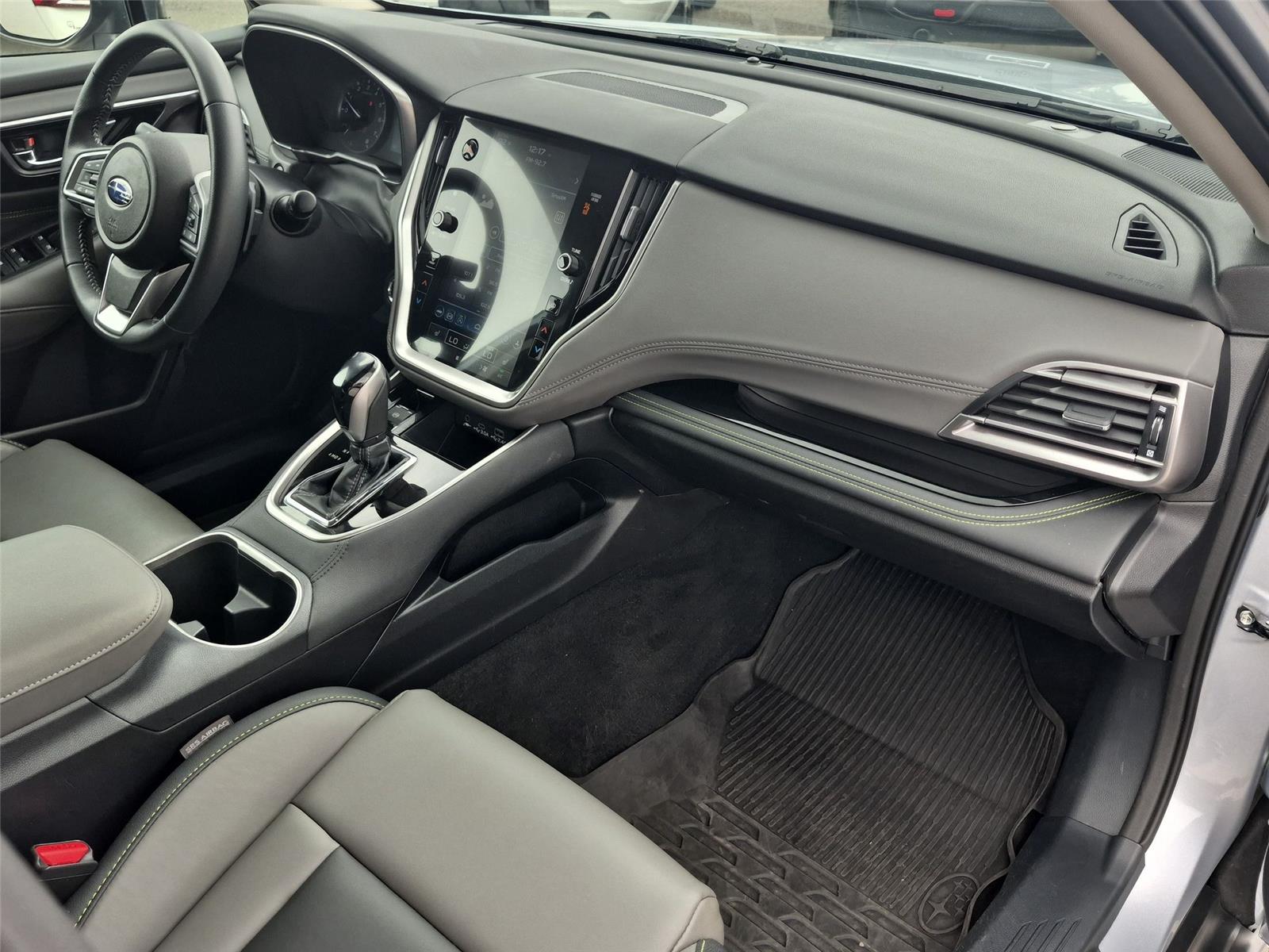 Used 2023 Ice Silver Metallic Subaru Onyx Edition image 37