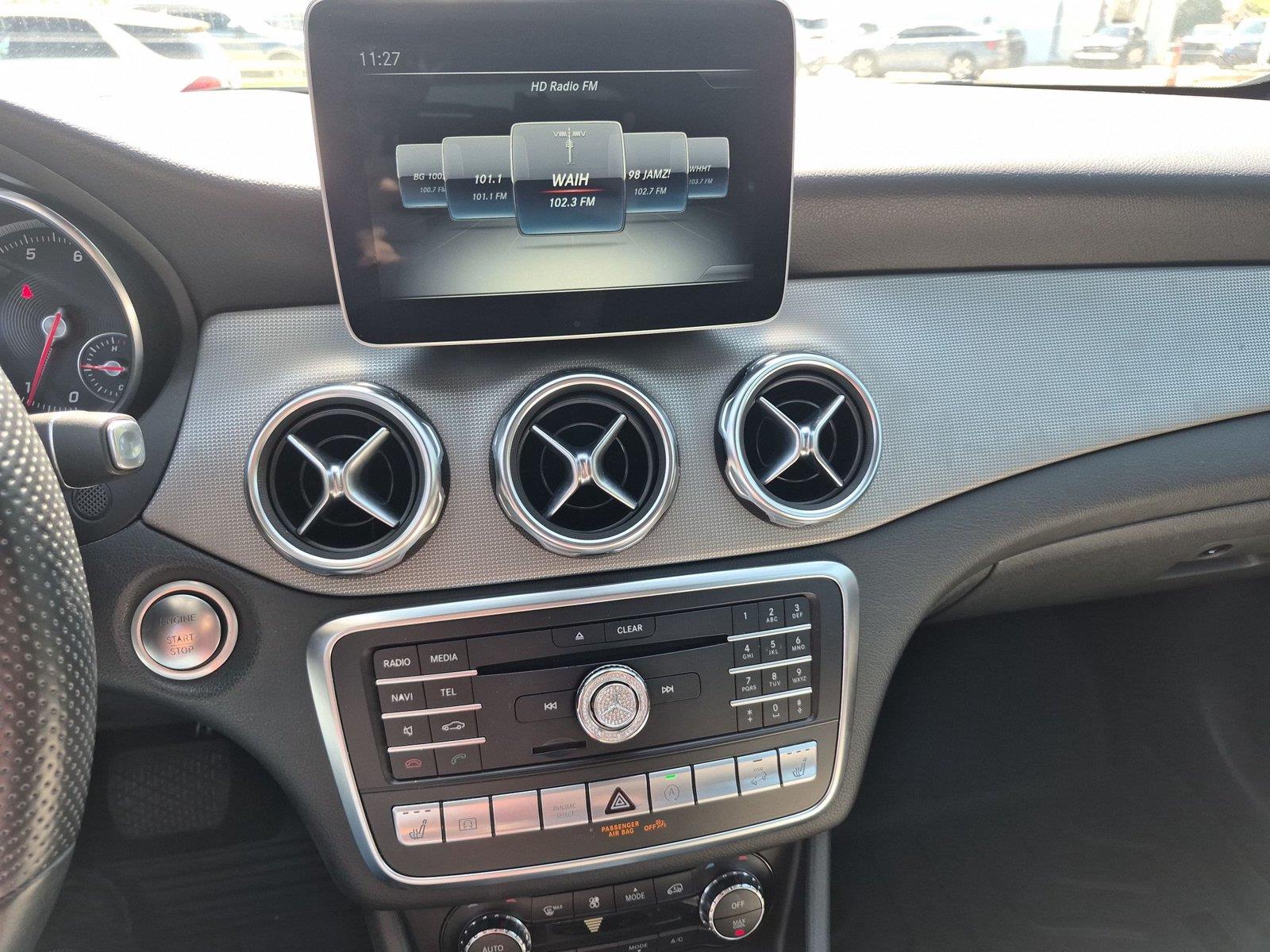 Used 2020  Mercedes-Benz GLA 250 image 23