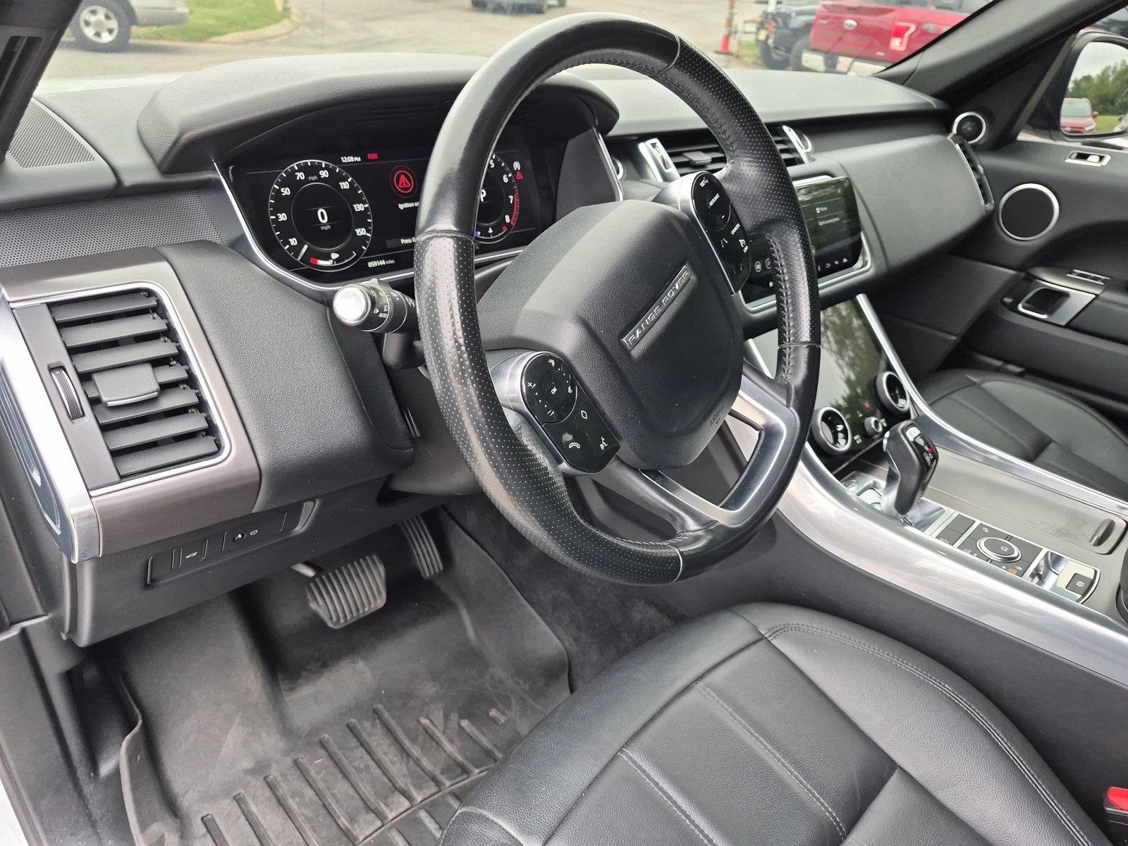 Used 2018 Fuji White Land Rover SE image 18