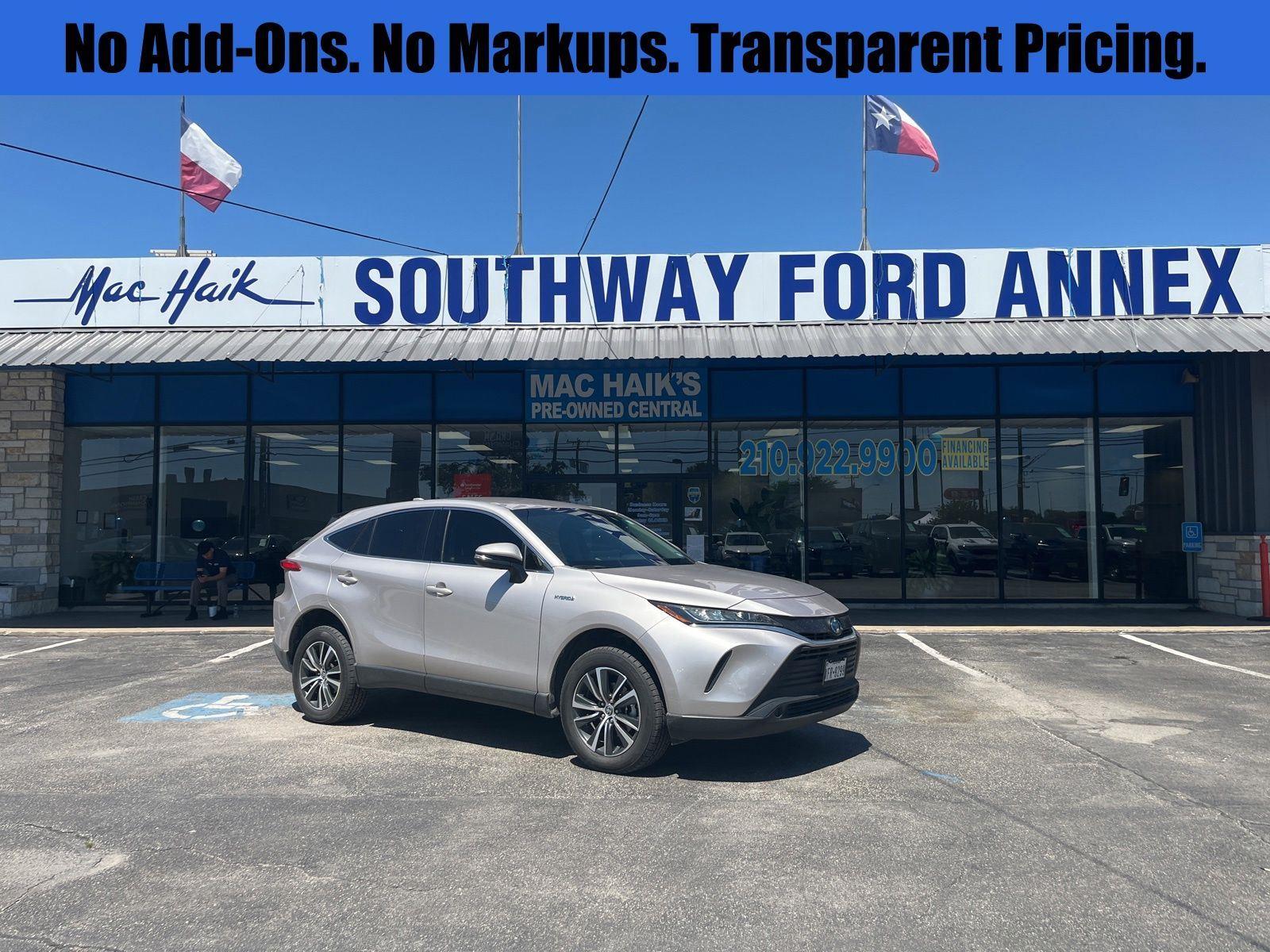Titanium Glow 2021 Toyota Venza LE AWD SUV / Crossover All-Wheel Drive Continuously Variable Transmission