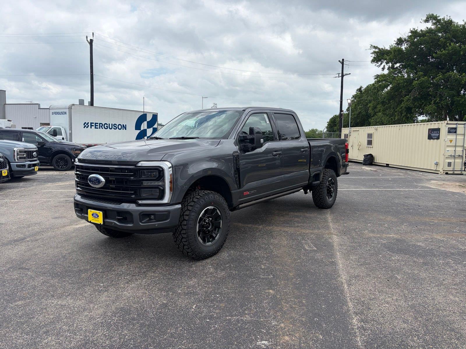 2026 Ford Super Duty F-250 SRW Platinum